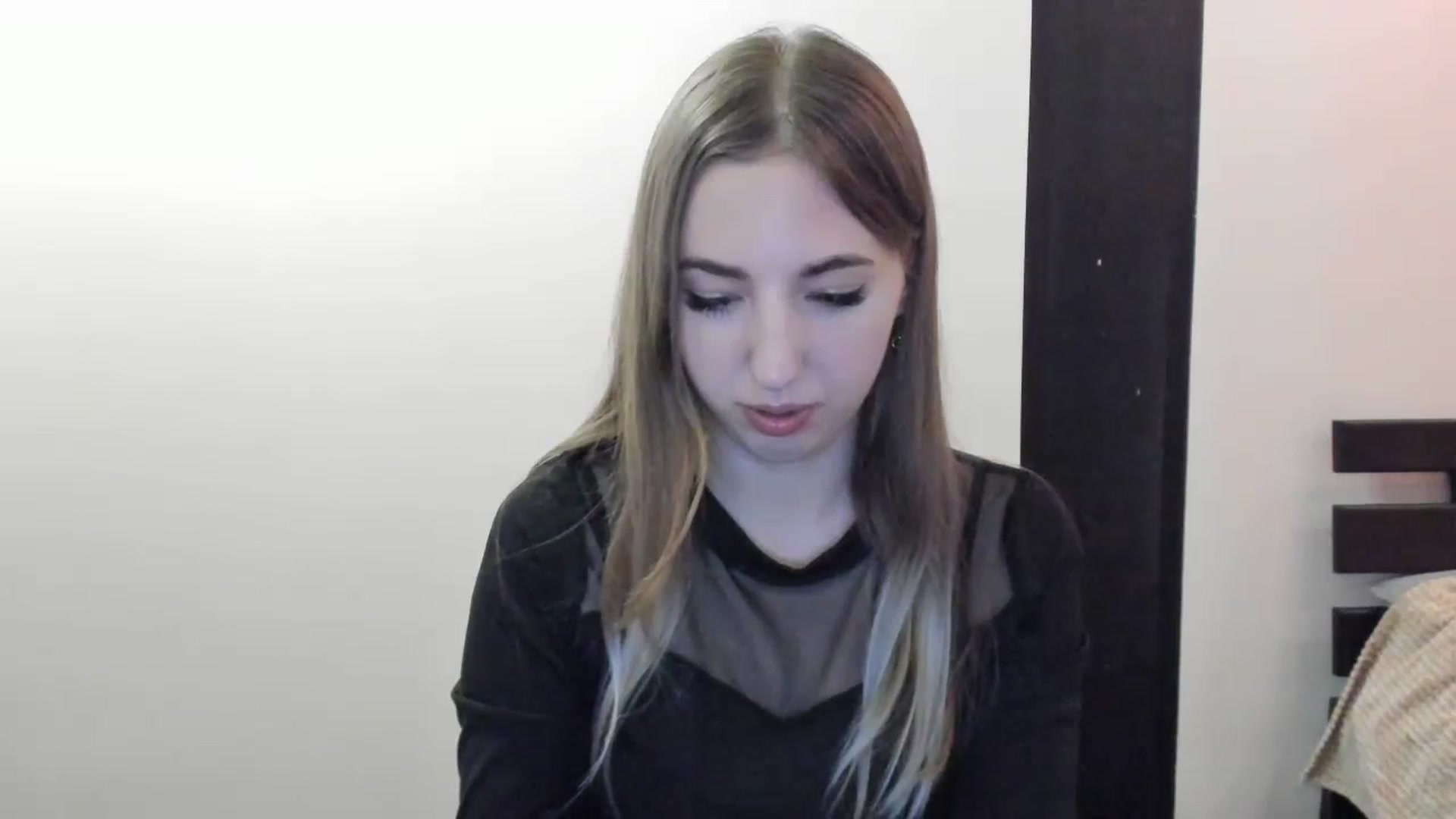 Gallery image thumbnail from Skyyyy's myfreecams stream on, 04/20/2024, 19:28 image 5 of 20