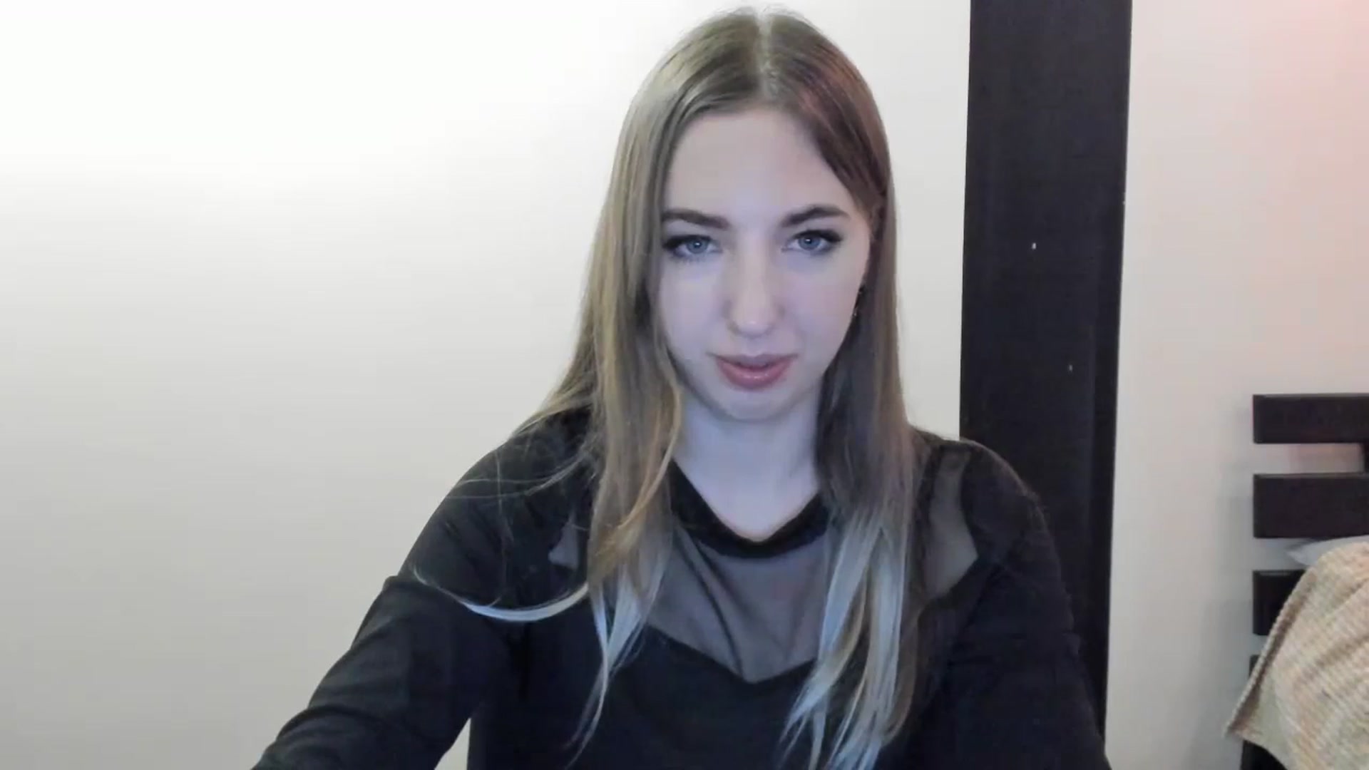 Gallery image thumbnail from Skyyyy's myfreecams stream on, 04/20/2024, 19:28 image 2 of 20