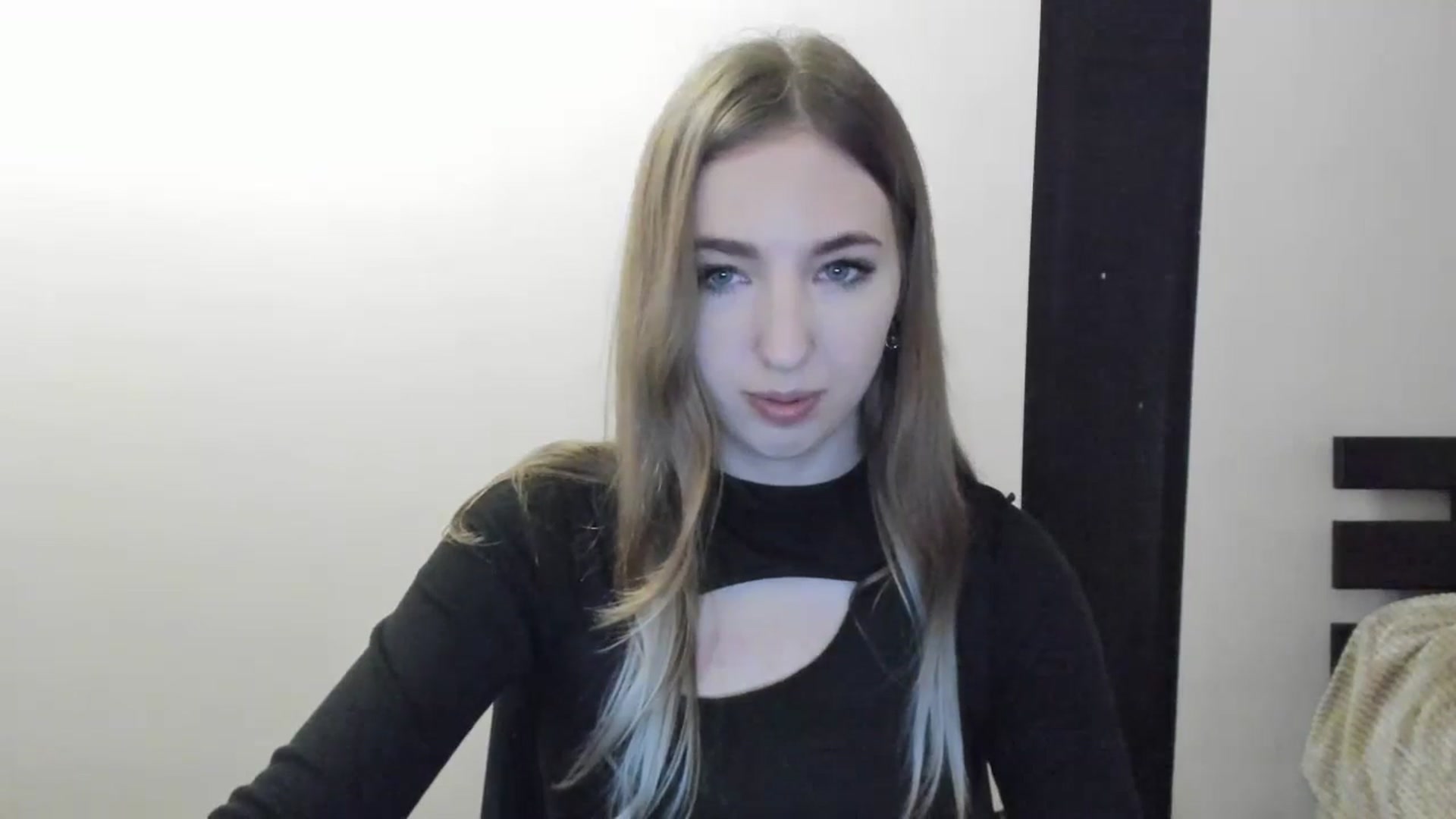 Gallery image thumbnail from Skyyyy's myfreecams stream on, 04/21/2024, 13:55 image 11 of 20
