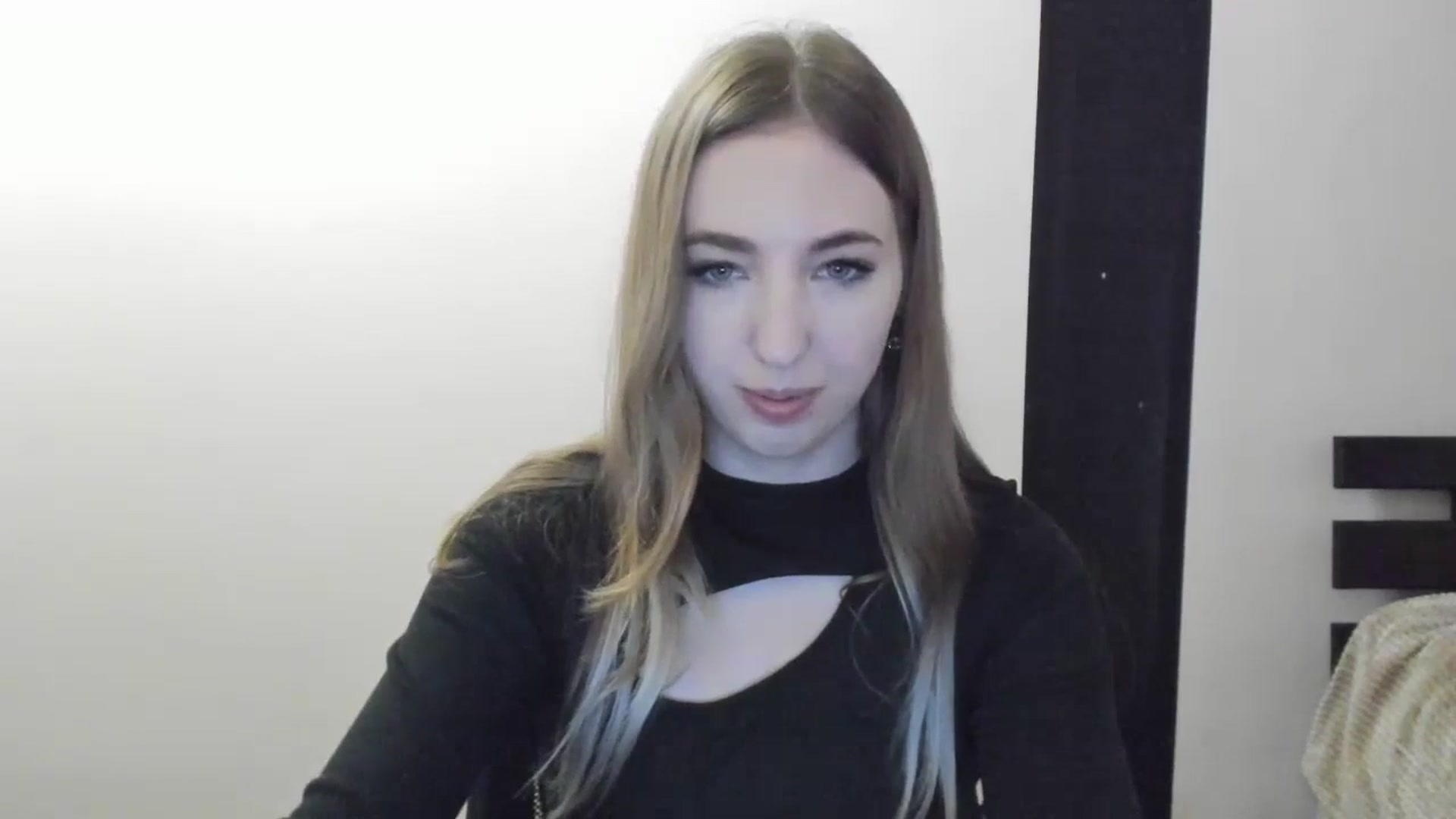 Gallery image thumbnail from Skyyyy's myfreecams stream on, 04/21/2024, 13:55 image 17 of 20