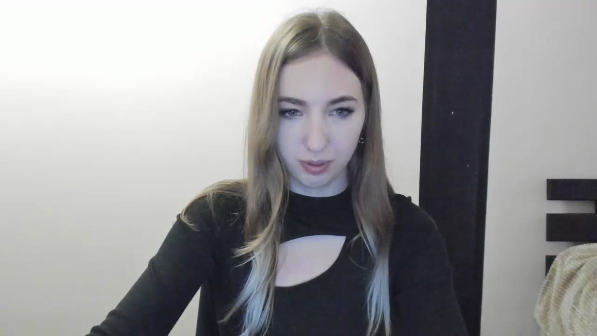 Gallery image thumbnail from Skyyyy's myfreecams stream on, 04/21/2024, 13:55 image 8 of 20