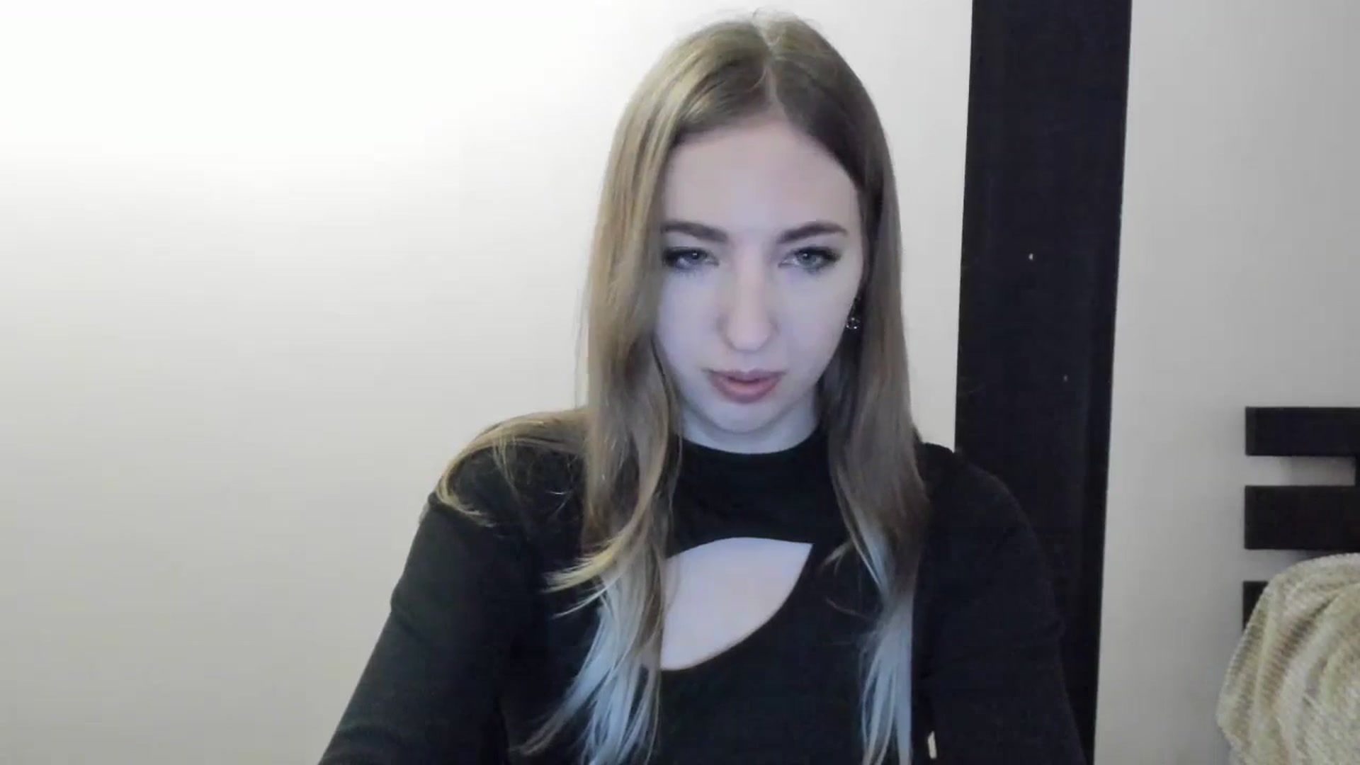 Gallery image thumbnail from Skyyyy's myfreecams stream on, 04/21/2024, 13:55 image 7 of 20