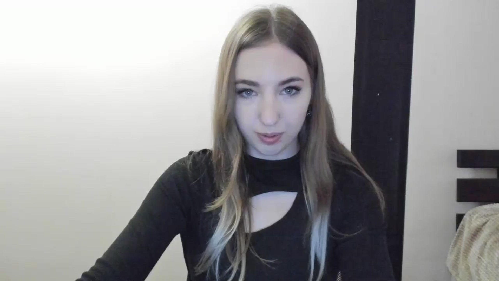 Gallery image thumbnail from Skyyyy's myfreecams stream on, 04/21/2024, 13:55 image 3 of 20