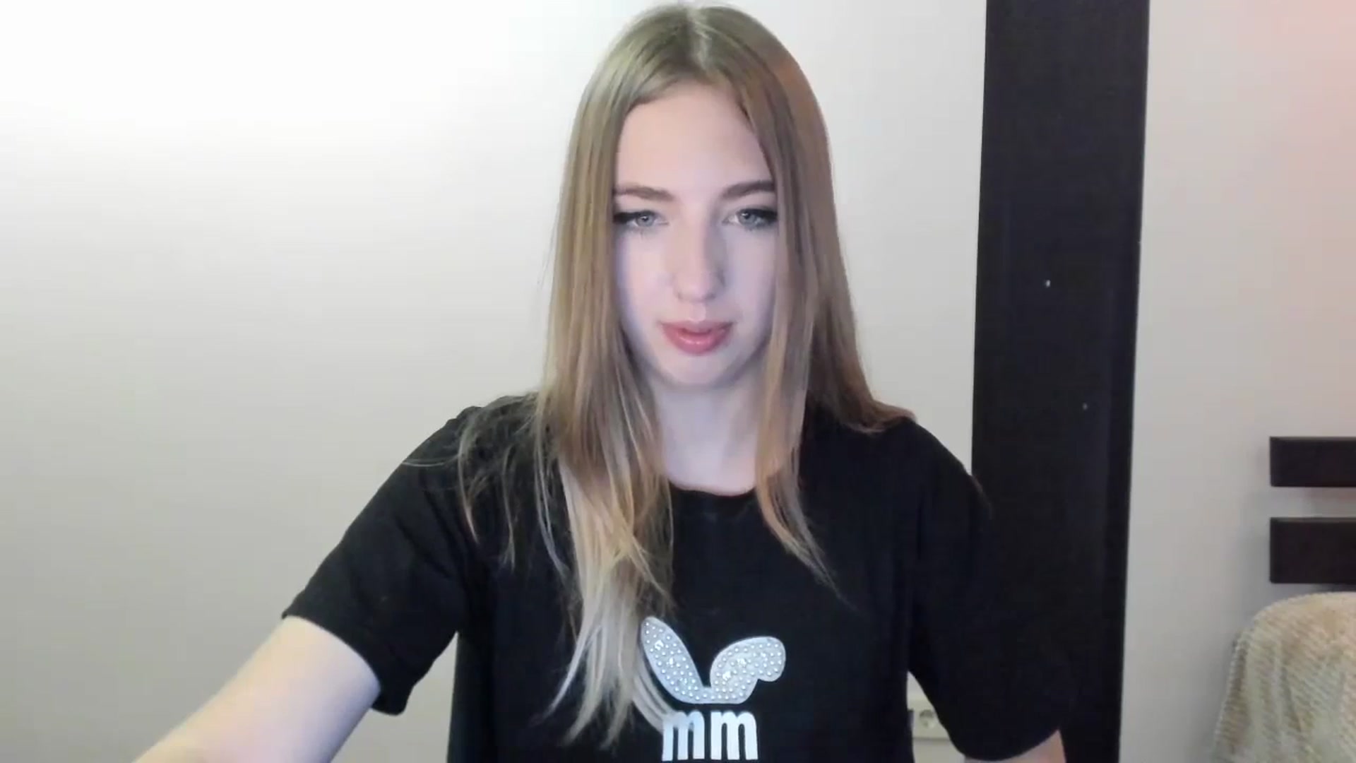Gallery image thumbnail from Skyyyy's myfreecams stream on, 04/27/2024, 17:09 image 8 of 20
