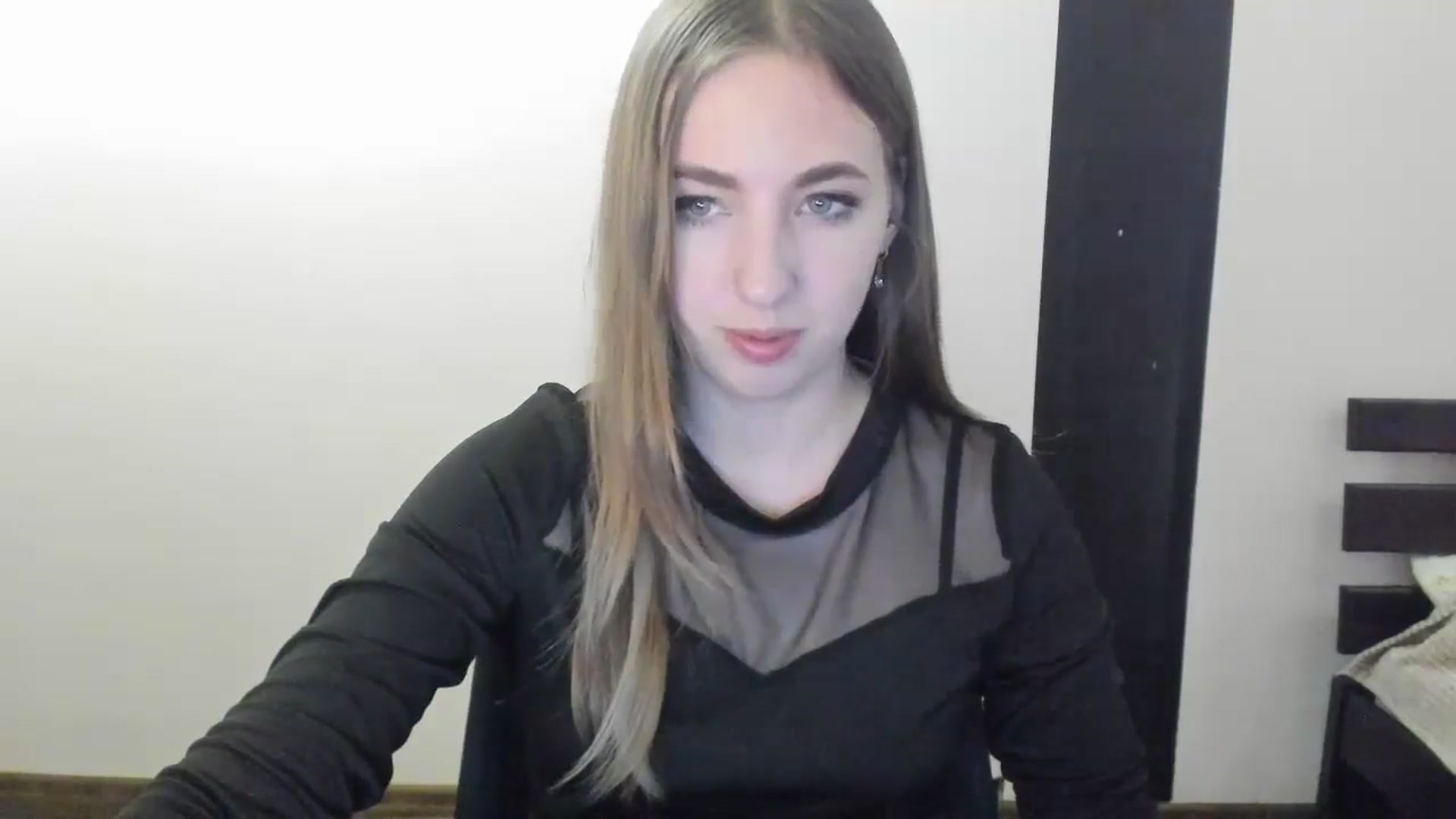 Gallery image thumbnail from Skyyyy's myfreecams stream on, 05/07/2024, 15:59 image 6 of 20