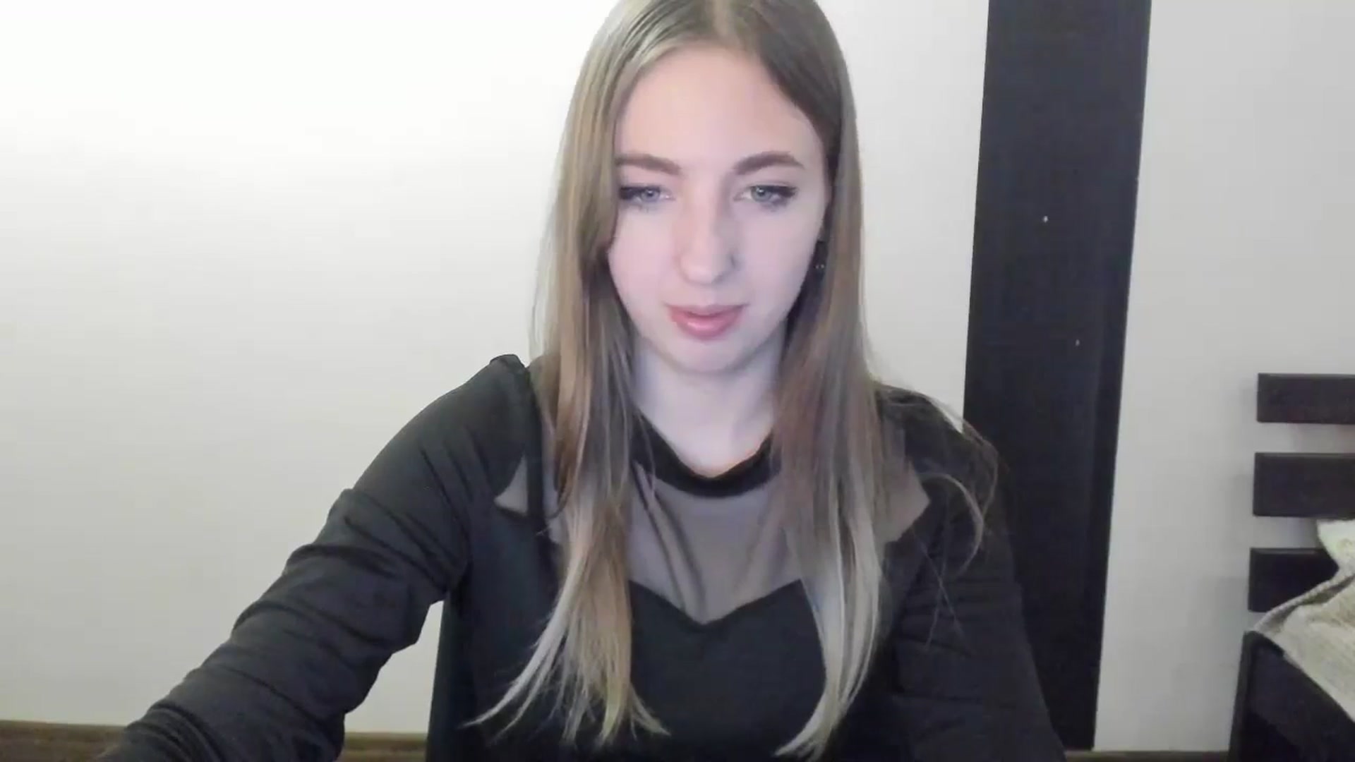 Gallery image thumbnail from Skyyyy's myfreecams stream on, 05/07/2024, 15:59 image 17 of 20