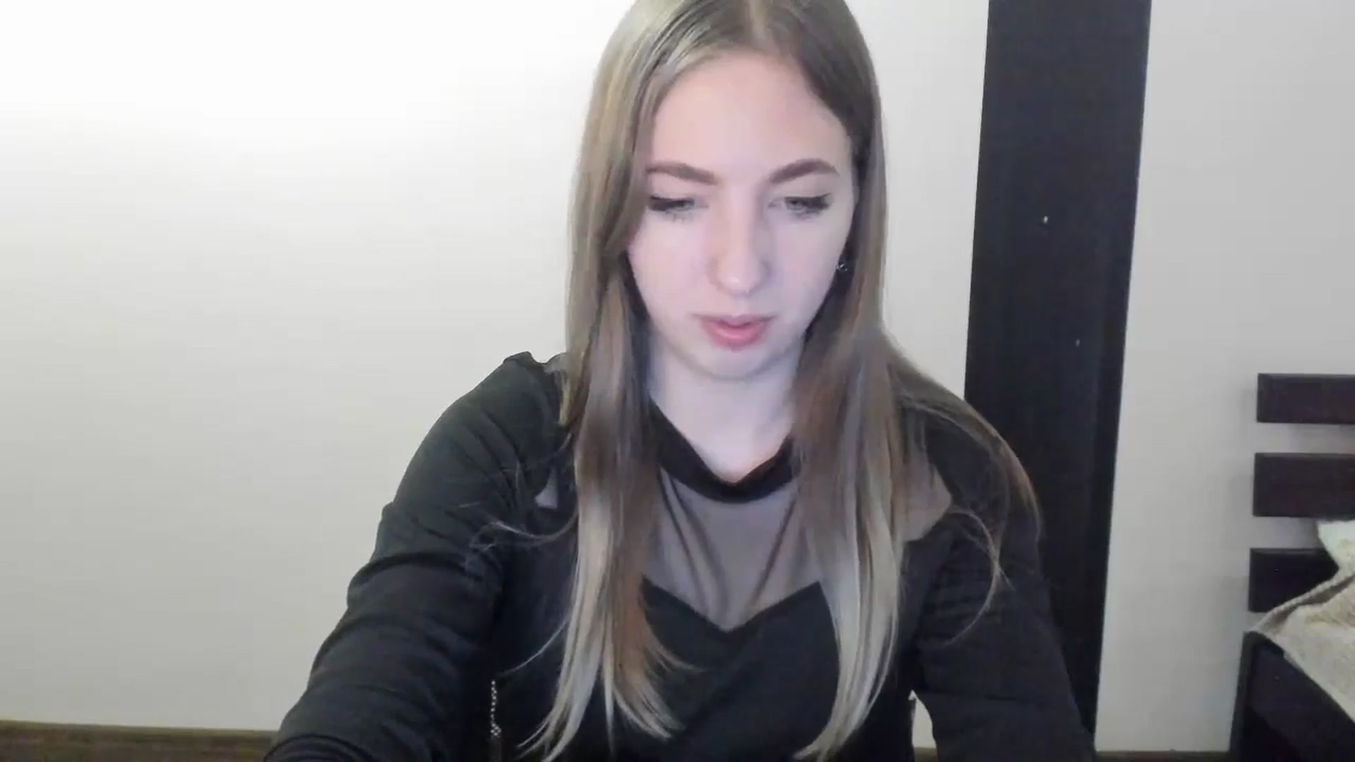 Gallery image thumbnail from Skyyyy's myfreecams stream on, 05/07/2024, 15:59 image 15 of 20