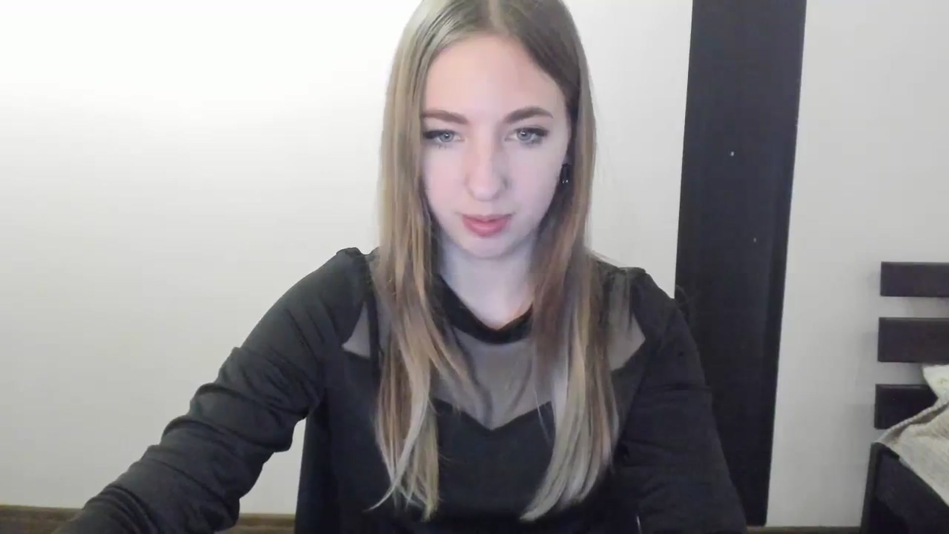 Gallery image thumbnail from Skyyyy's myfreecams stream on, 05/07/2024, 15:59 image 9 of 20