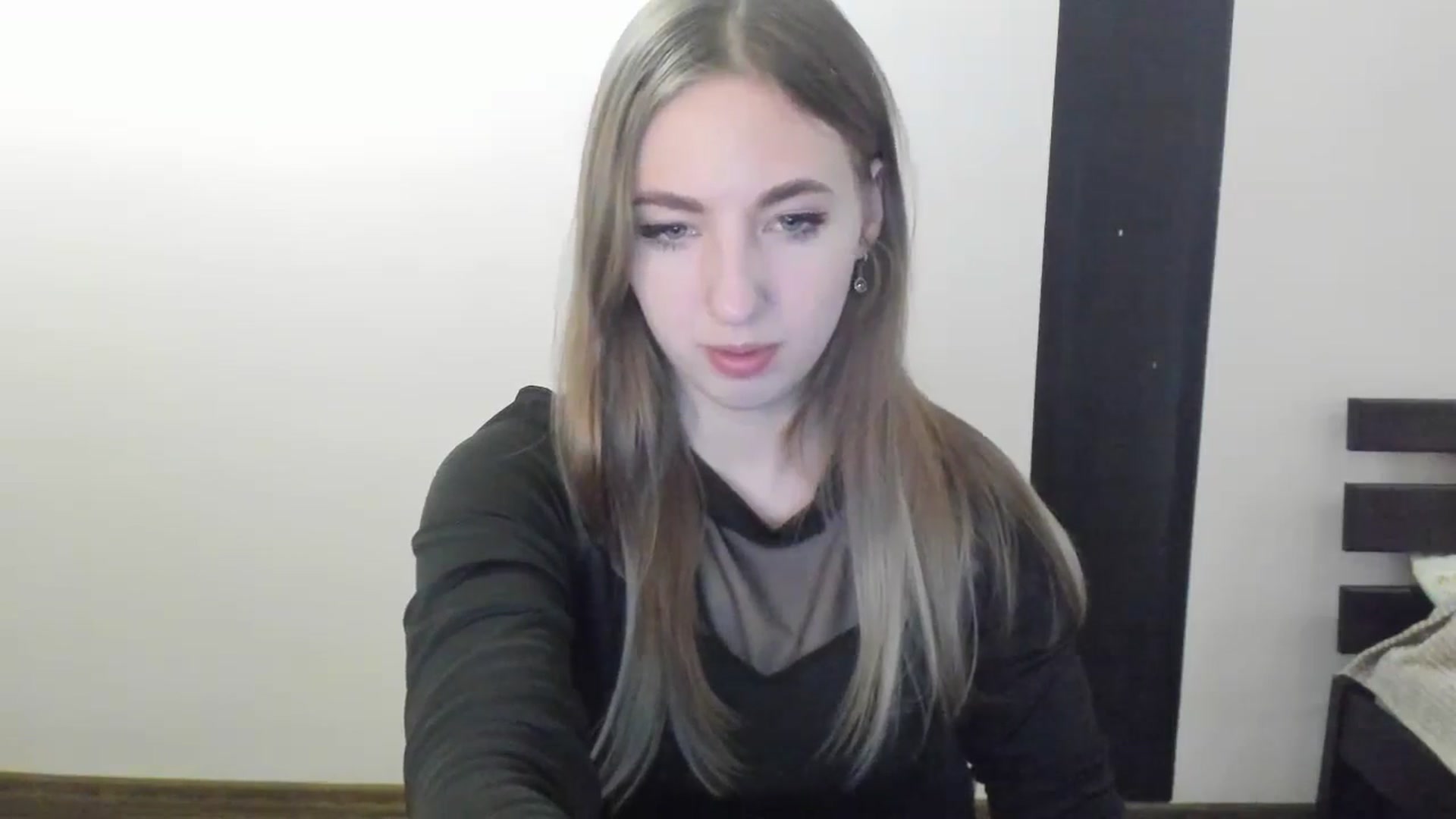 Gallery image thumbnail from Skyyyy's myfreecams stream on, 05/07/2024, 15:59 image 3 of 20