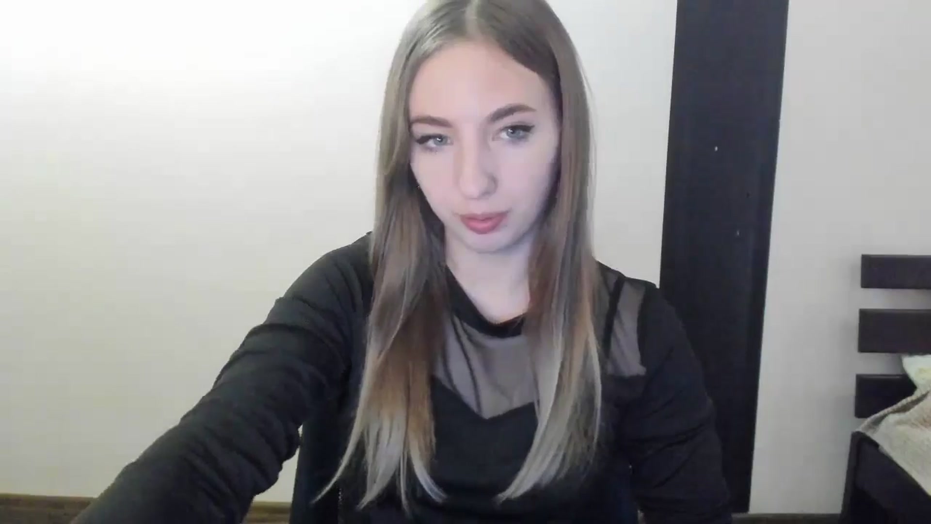 Gallery image thumbnail from Skyyyy's myfreecams stream on, 05/07/2024, 15:59 image 2 of 20