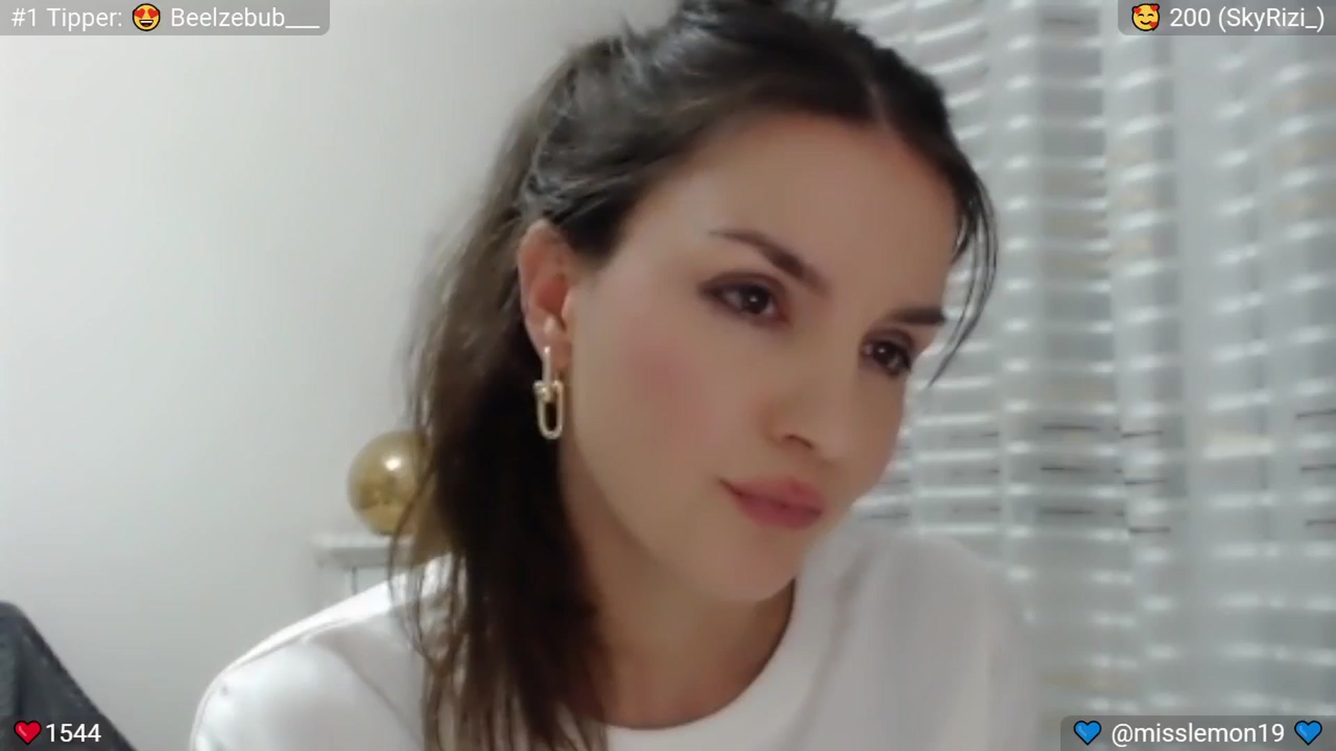Gallery image thumbnail from SleepyGirl's myfreecams stream on, 08/09/2024, 23:41 image 20 of 20