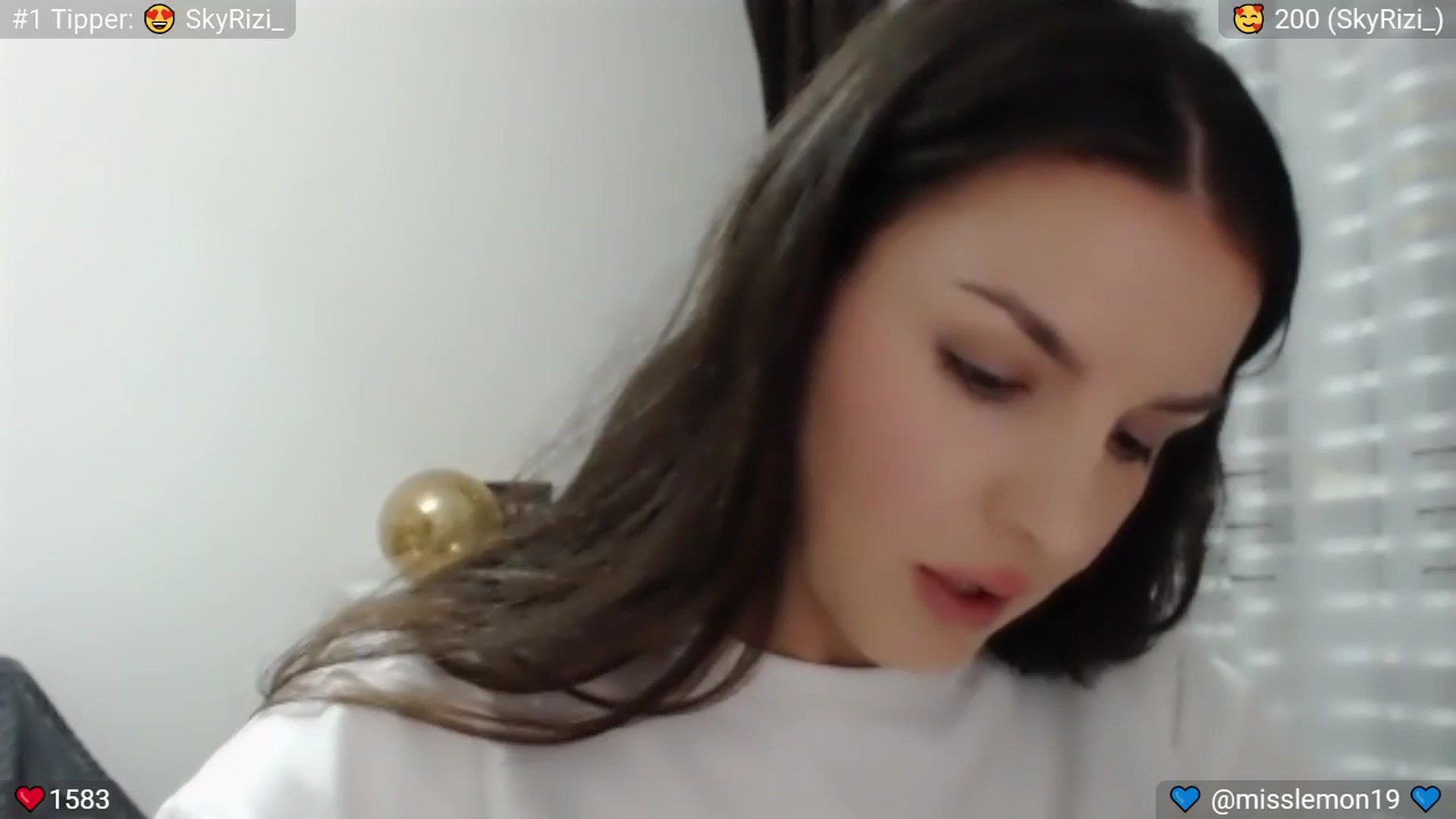 Gallery image thumbnail from SleepyGirl's myfreecams stream on, 08/09/2024, 23:41 image 9 of 20