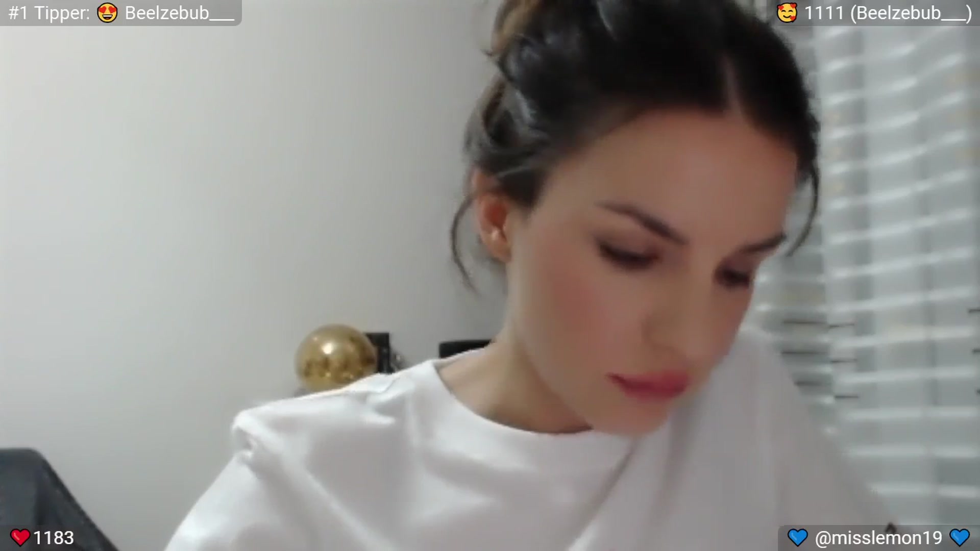 Gallery image thumbnail from SleepyGirl's myfreecams stream on, 08/12/2024, 24:11 image 6 of 20