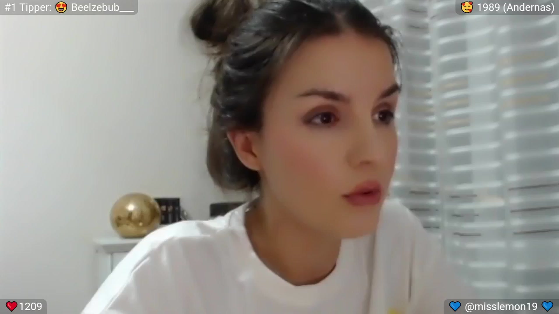 Gallery image thumbnail from SleepyGirl's myfreecams stream on, 08/17/2024, 22:32 image 18 of 20