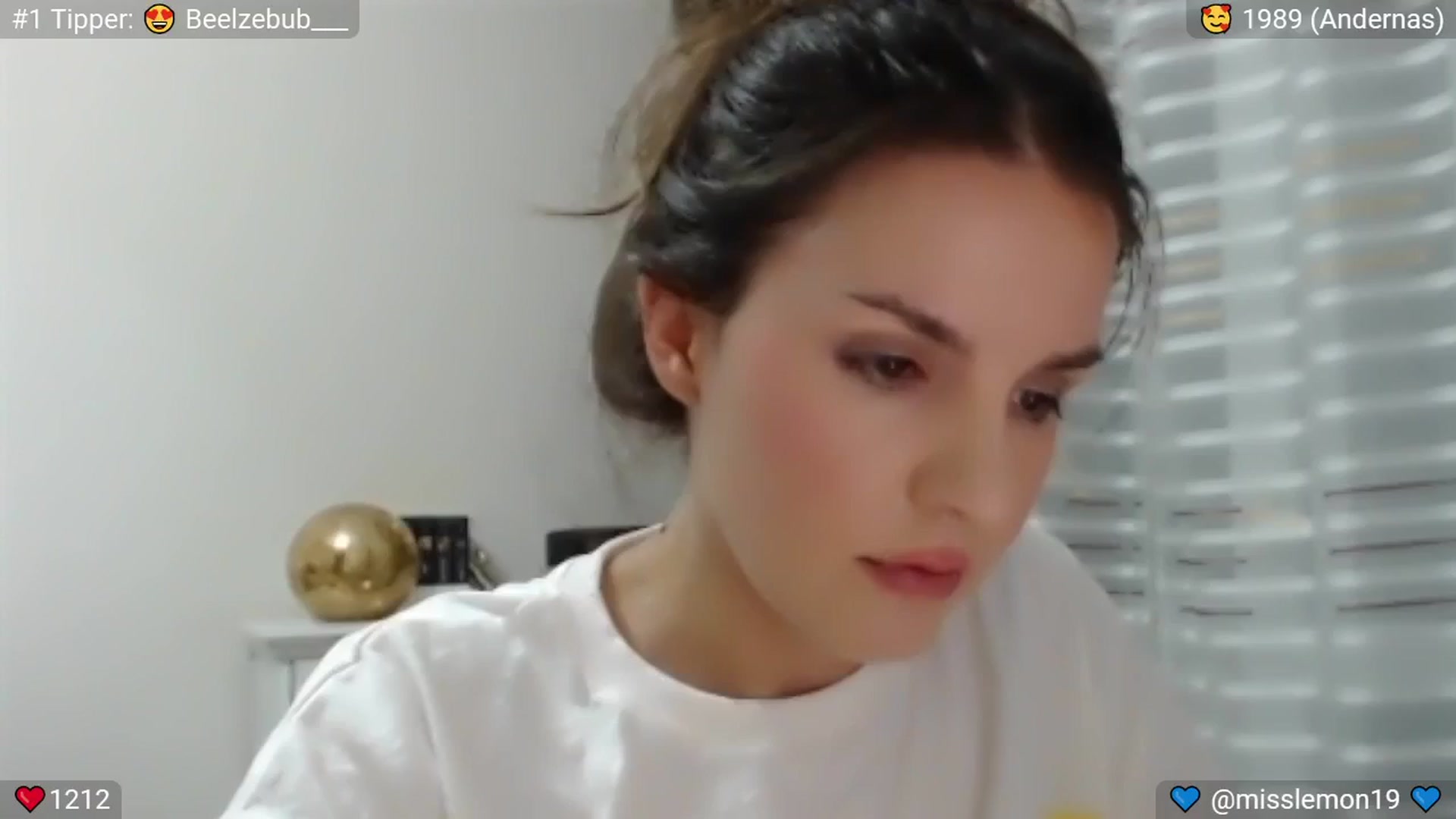 Gallery image thumbnail from SleepyGirl's myfreecams stream on, 08/17/2024, 22:32 image 15 of 20