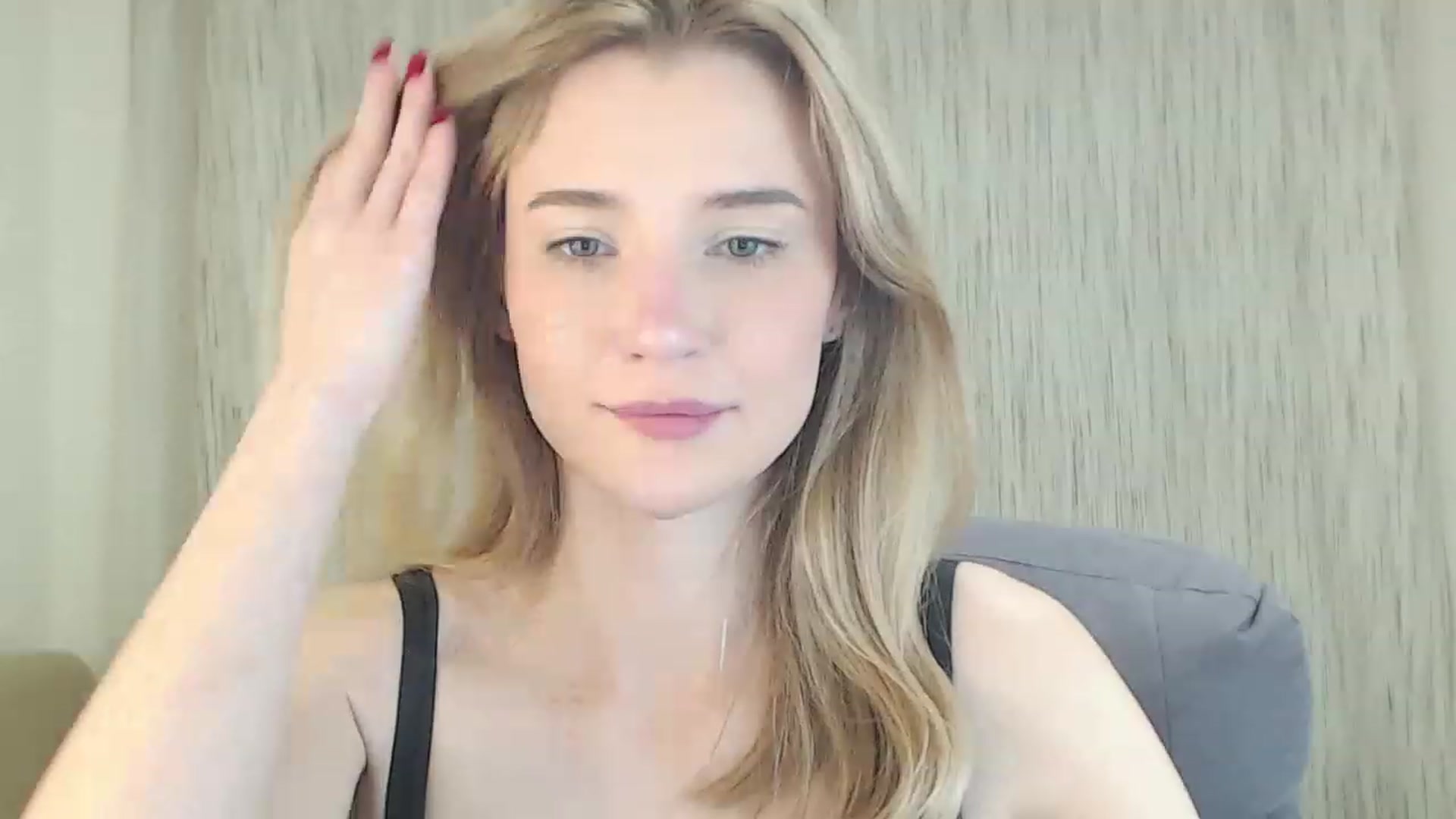 Gallery image thumbnail from Sleepy_AF's myfreecams stream on, 11/19/2022, 16:26 image 17 of 20