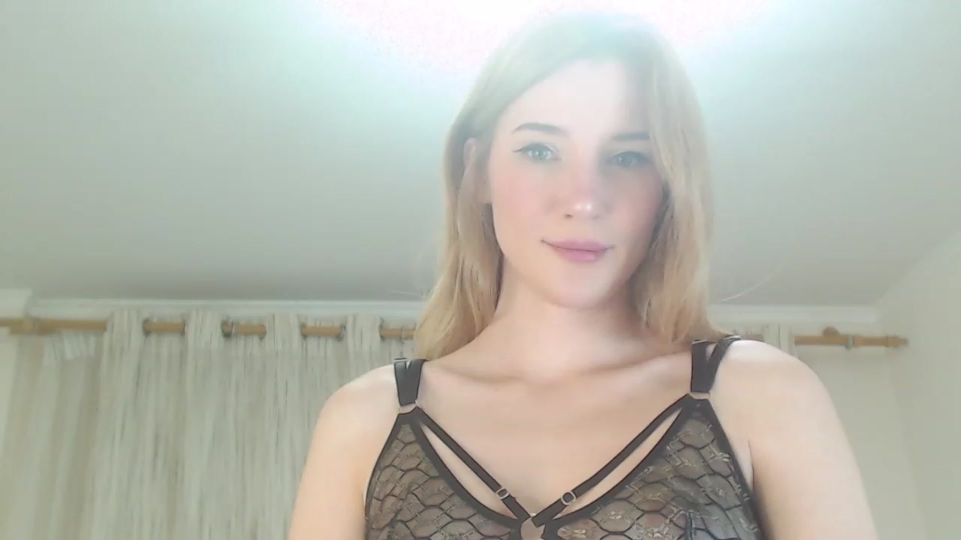 Gallery image thumbnail from Sleepy_AF's myfreecams stream on, 11/27/2022, 07:08 image 13 of 20