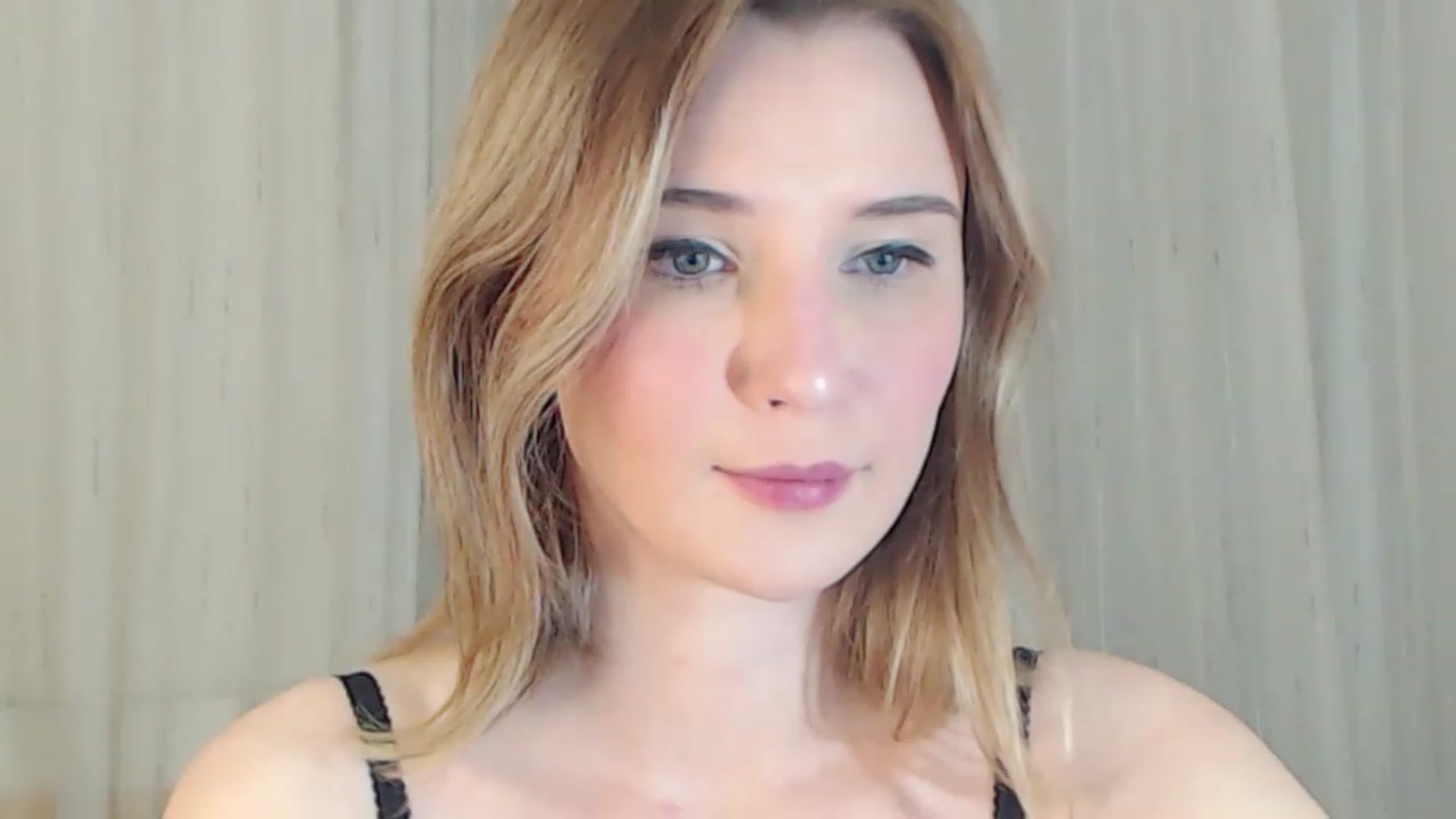 Gallery image thumbnail from Sleepy_AF's myfreecams stream on, 02/04/2023, 17:10 image 13 of 20