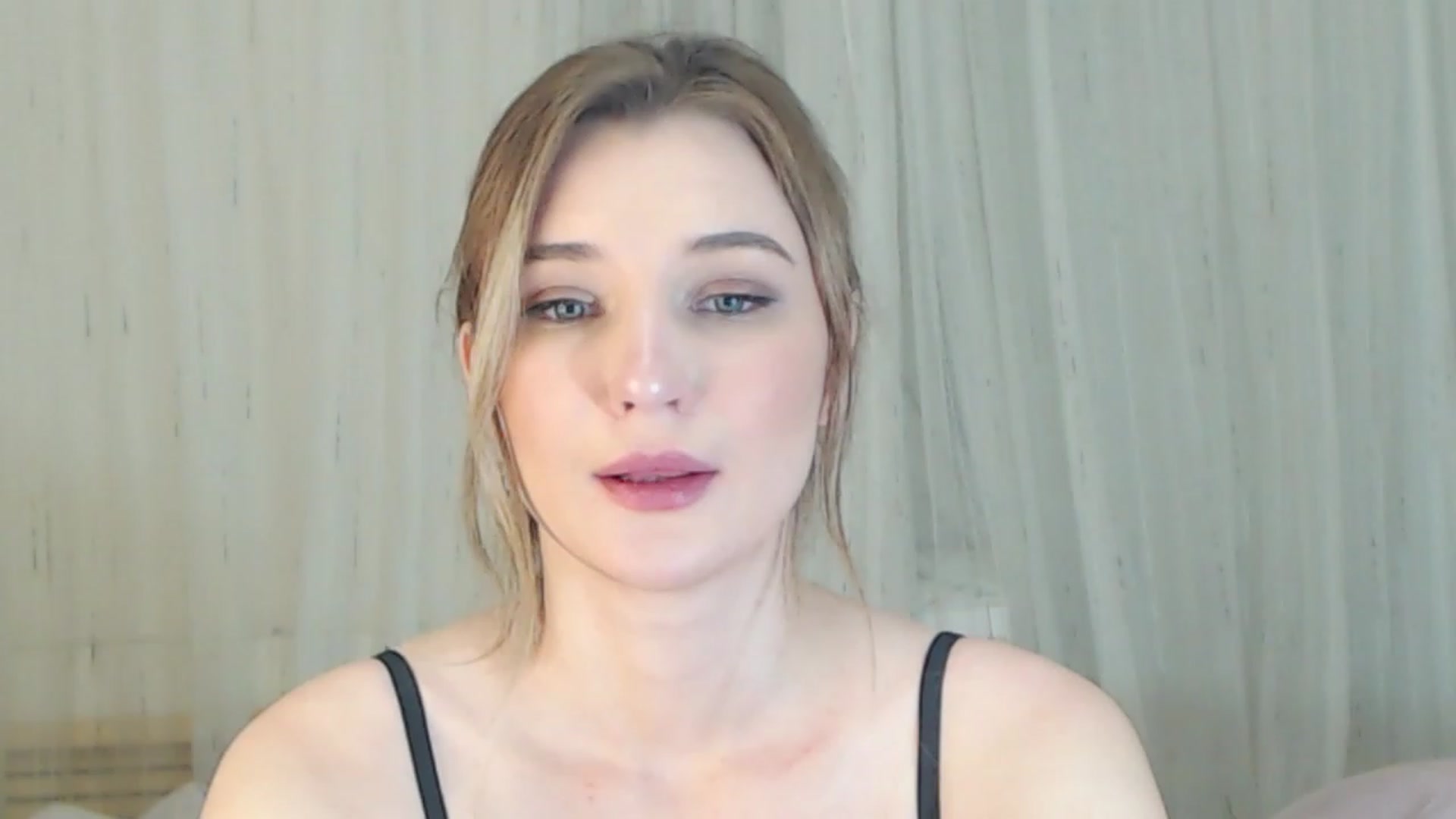 Gallery image thumbnail from Sleepy_AF's myfreecams stream on, 02/06/2023, 15:40 image 15 of 20