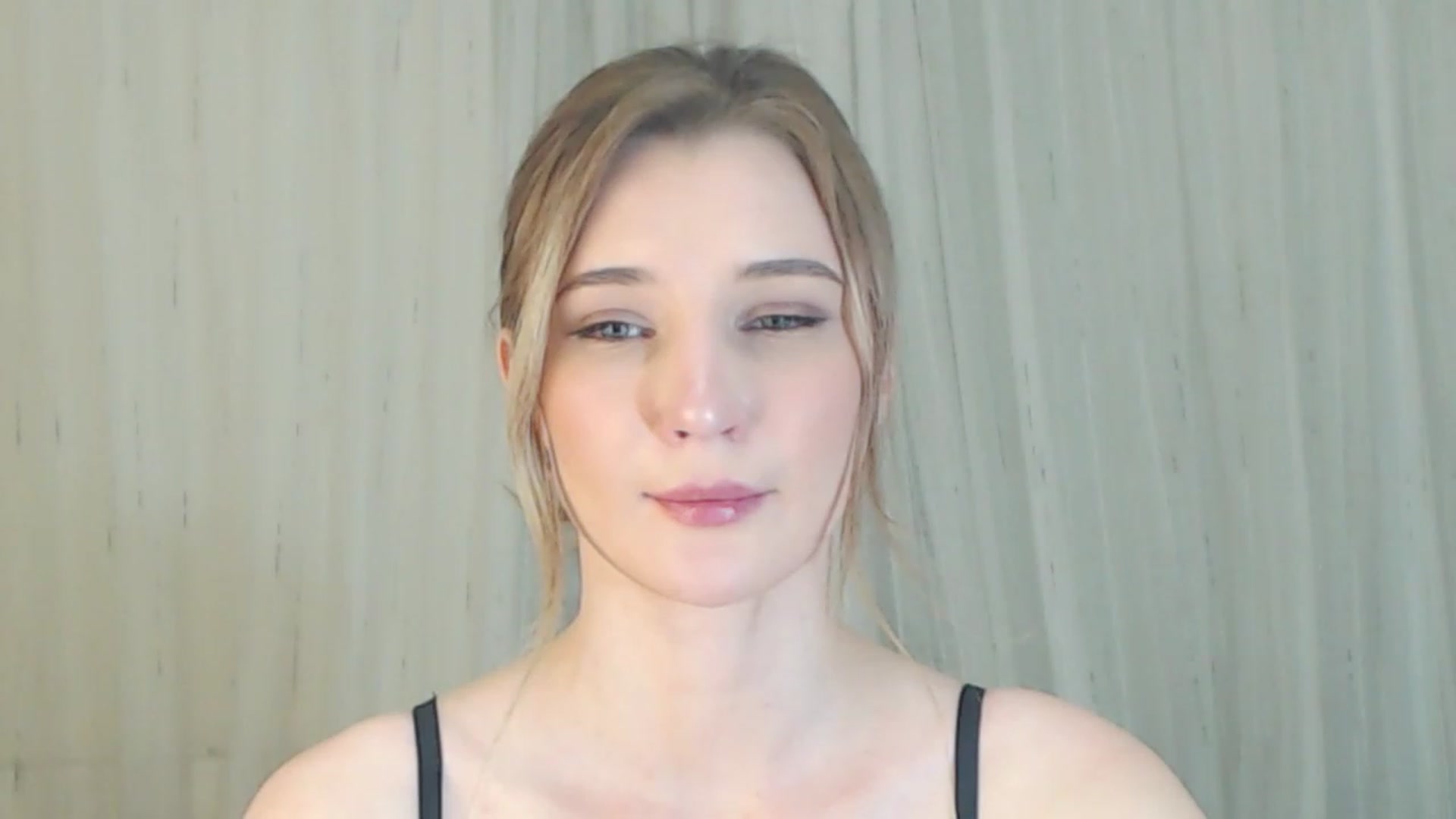 Gallery image thumbnail from Sleepy_AF's myfreecams stream on, 02/06/2023, 16:38 image 20 of 20
