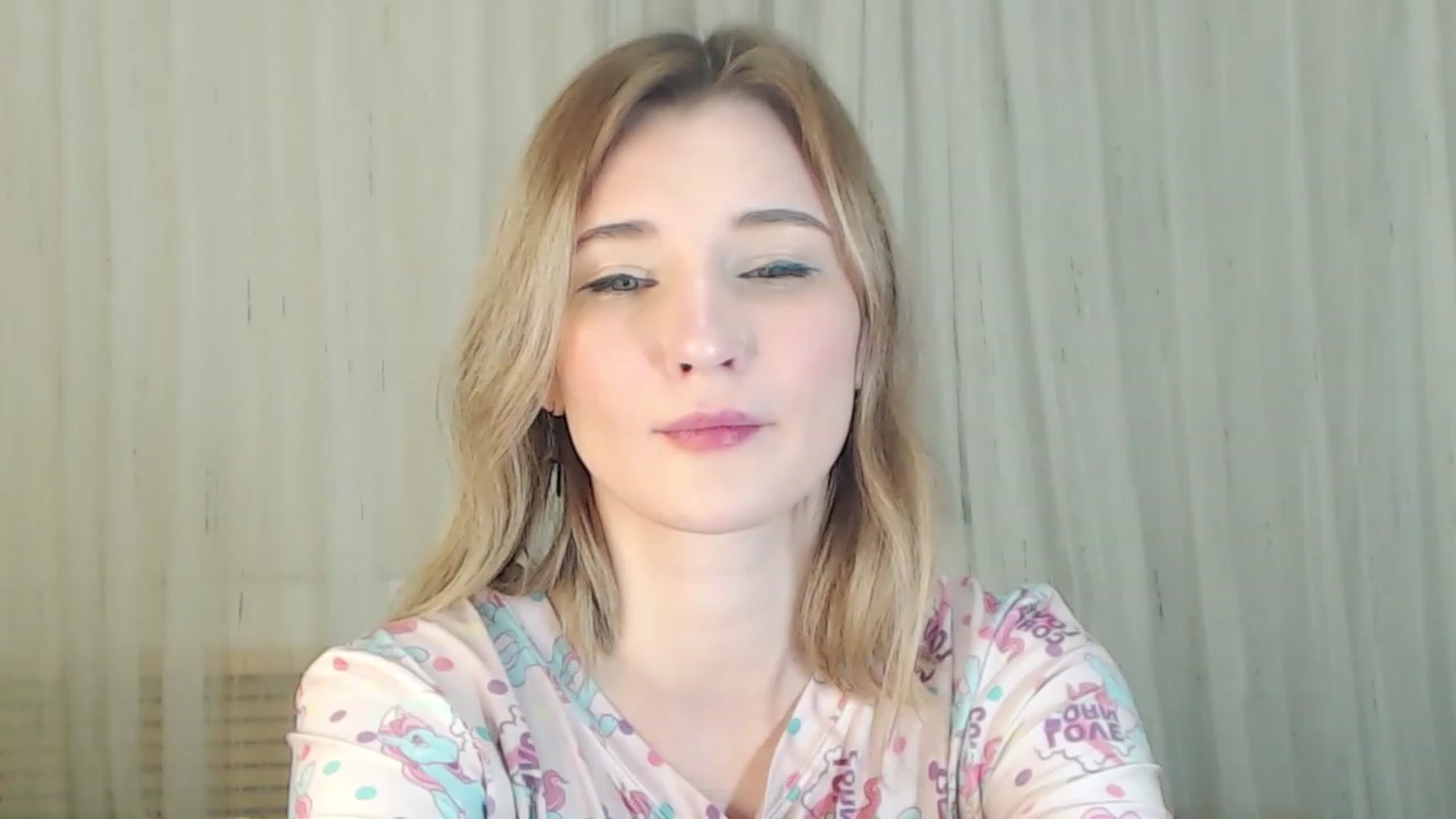 Gallery image thumbnail from Sleepy_AF's myfreecams stream on, 02/11/2023, 16:46 image 16 of 20