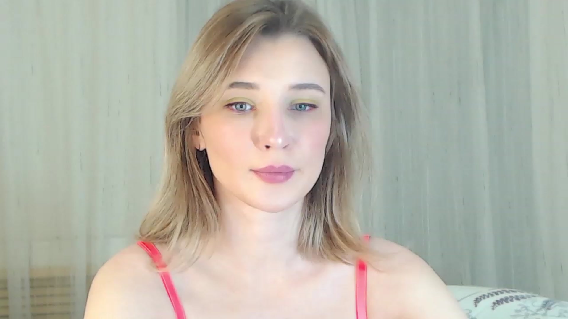 Gallery image thumbnail from Sleepy_AF's myfreecams stream on, 02/12/2023, 15:16 image 8 of 20