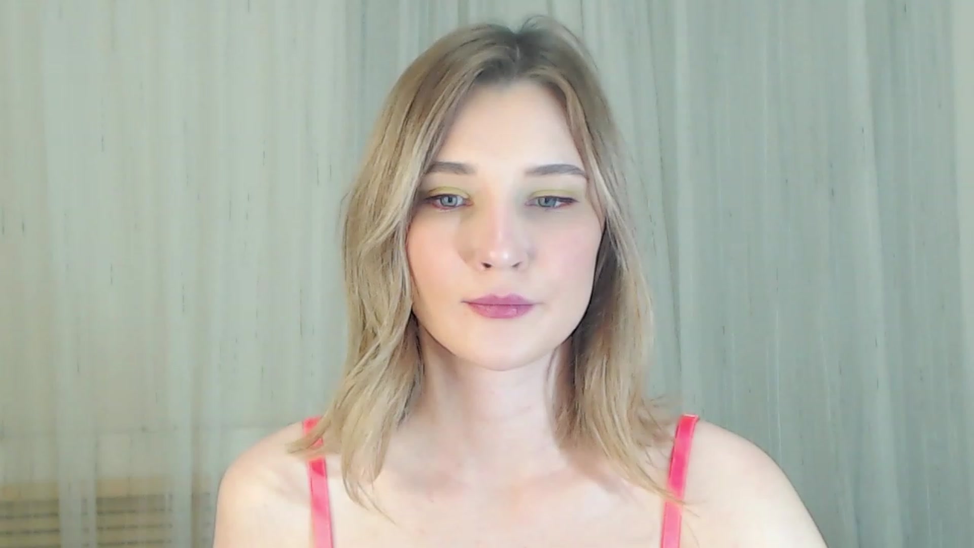 Gallery image thumbnail from Sleepy_AF's myfreecams stream on, 02/12/2023, 16:33 image 5 of 20