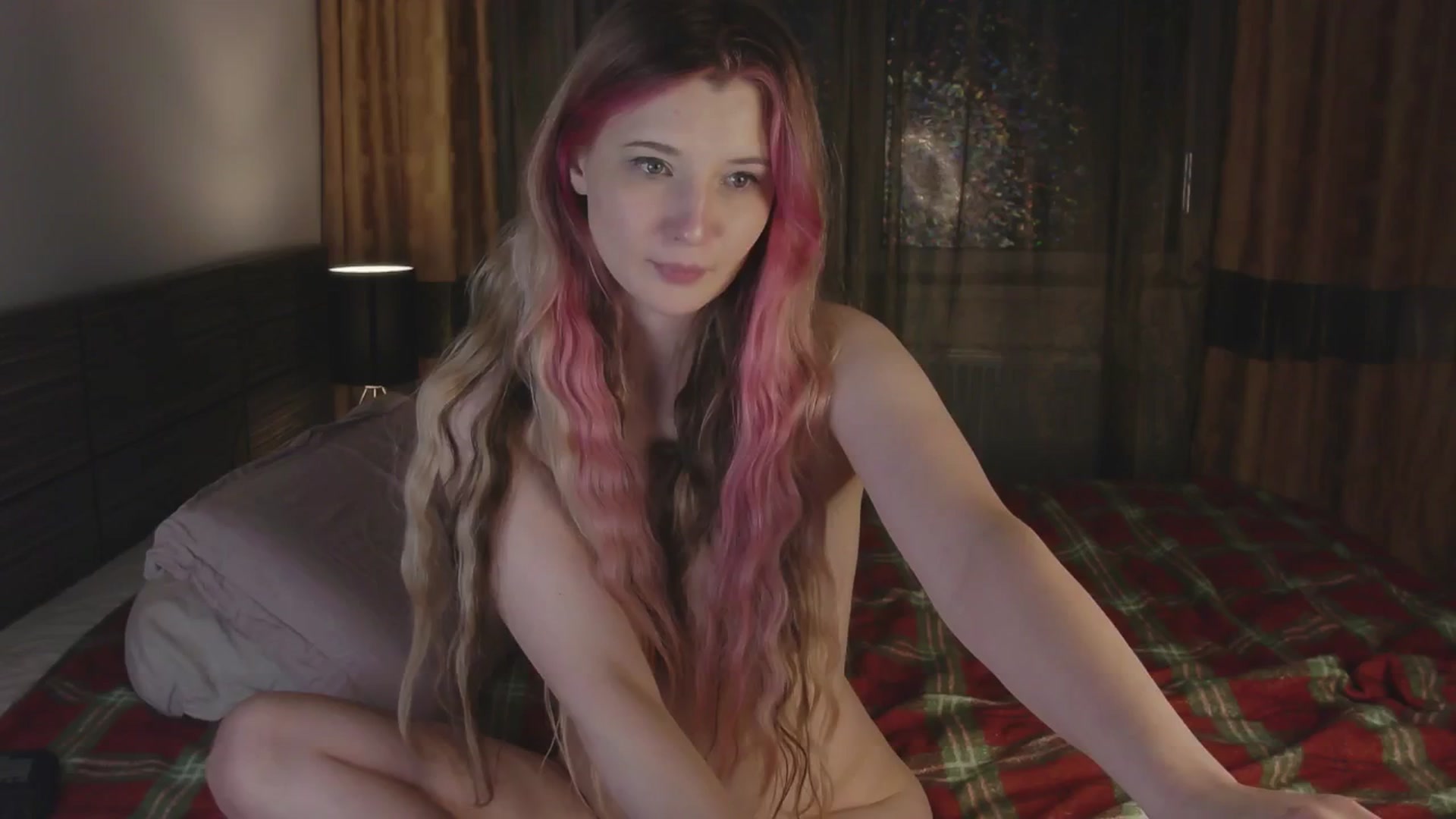 Gallery image thumbnail from Sleepy_AF's myfreecams stream on, 10/05/2024, 17:15 image 8 of 20