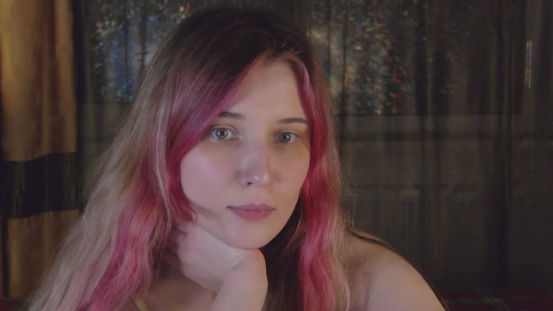 Gallery image thumbnail from Sleepy_AF's myfreecams stream on, 10/15/2024, 18:17 image 16 of 20
