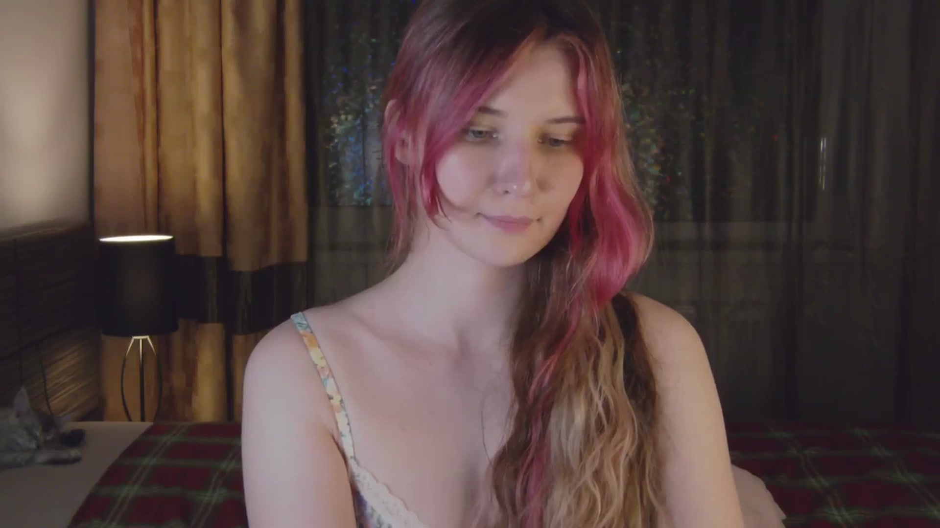 Gallery image thumbnail from Sleepy_AF's myfreecams stream on, 10/15/2024, 18:17 image 19 of 20