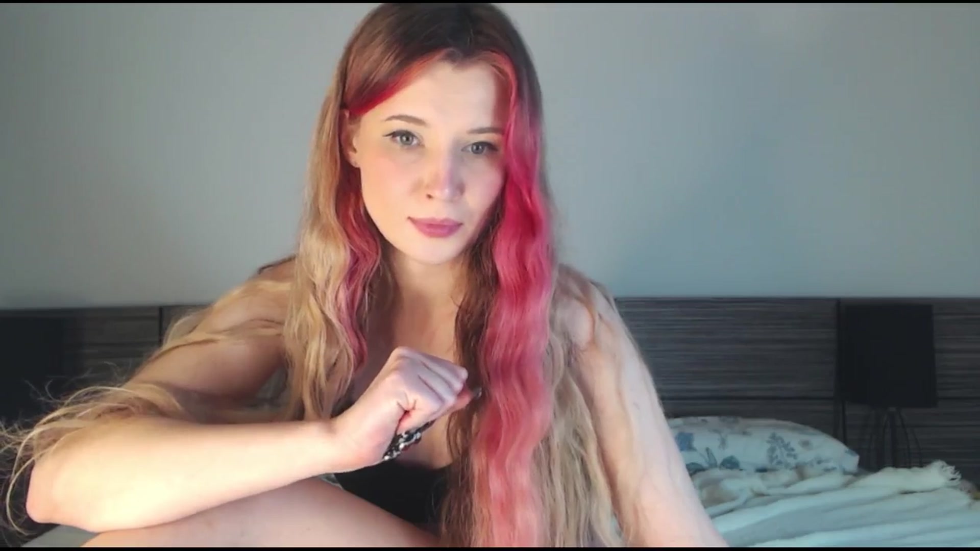 Gallery image thumbnail from Sleepy_AF's myfreecams stream on, 10/26/2024, 13:13 image 4 of 20