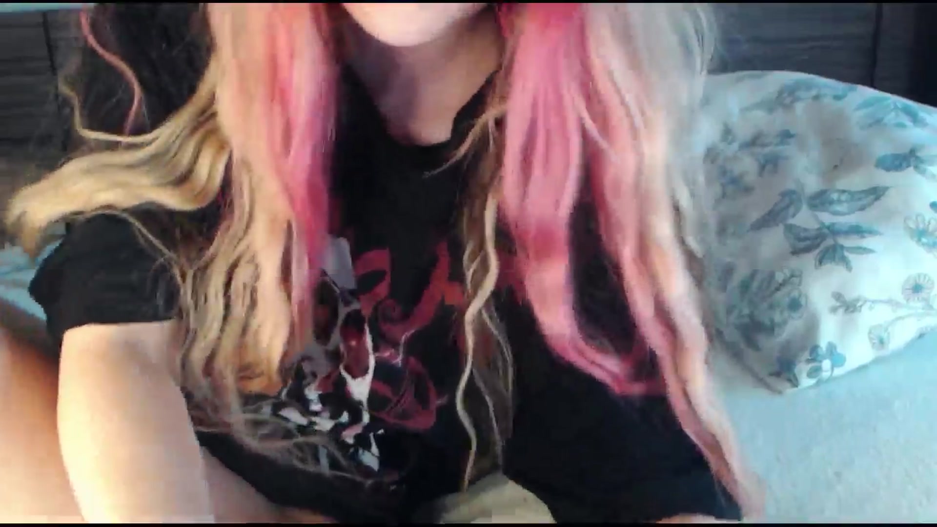 Gallery image thumbnail from Sleepy_AF's myfreecams stream on, 11/02/2024, 11:51 image 17 of 20
