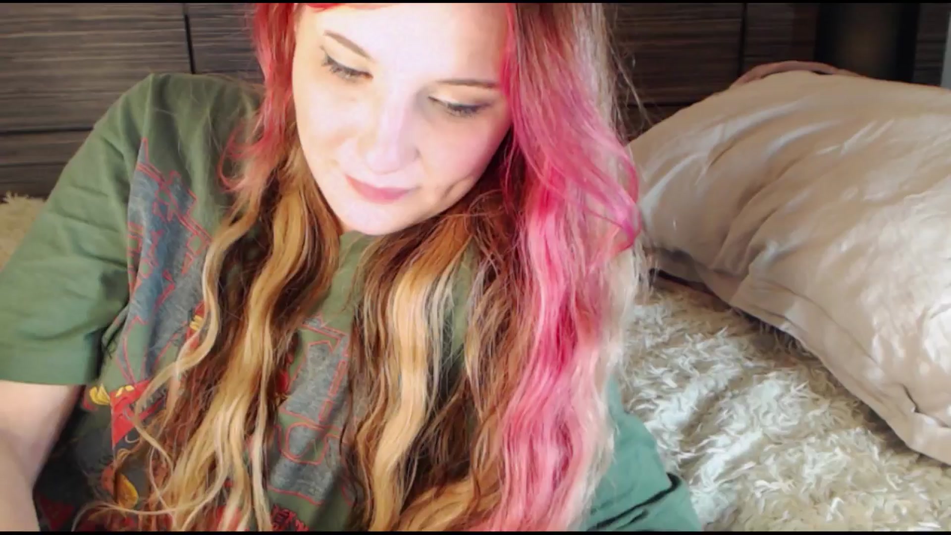 Gallery image thumbnail from Sleepy_AF's myfreecams stream on, 11/07/2024, 18:23 image 13 of 20