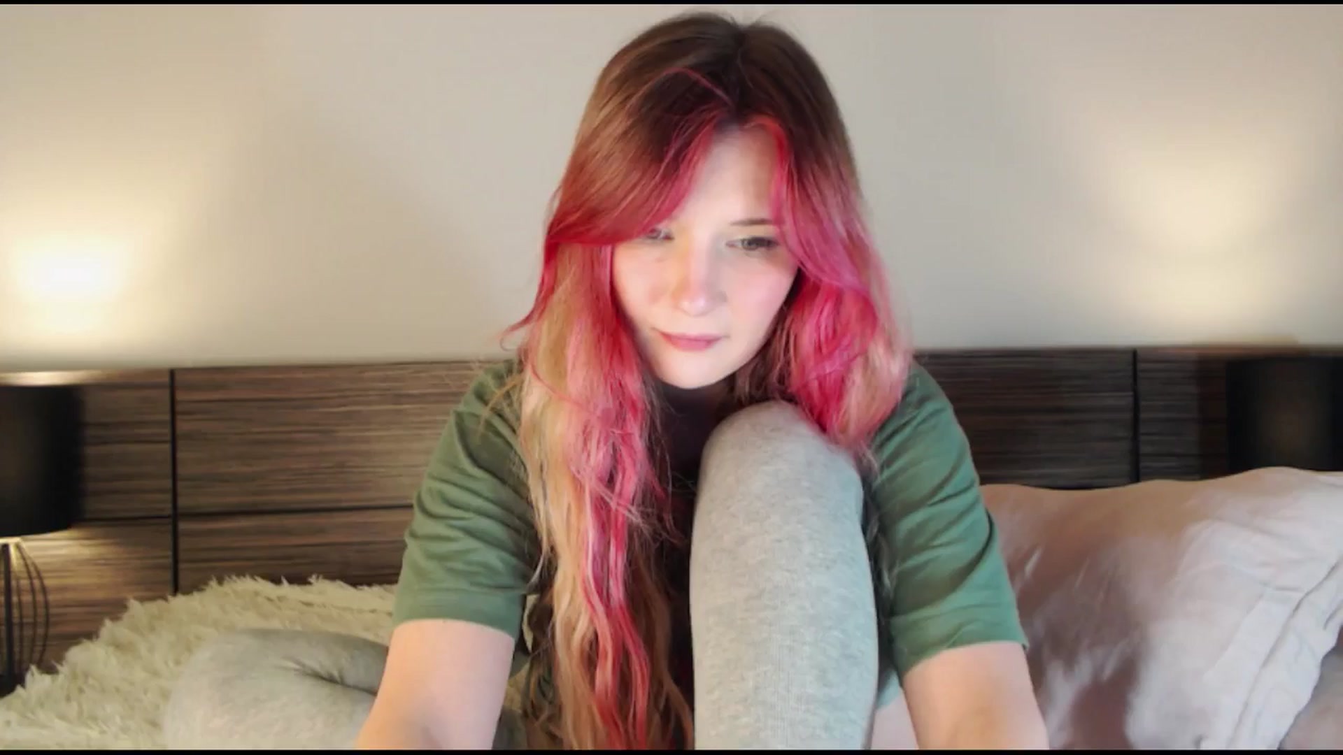 Gallery image thumbnail from Sleepy_AF's myfreecams stream on, 11/07/2024, 18:23 image 7 of 20