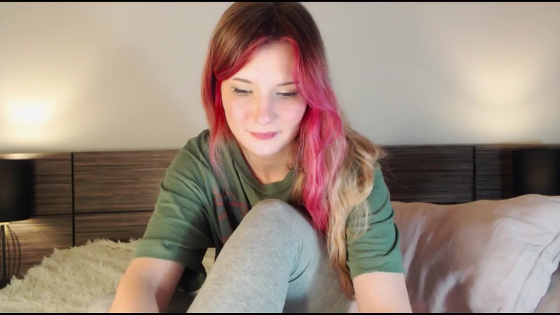 Gallery image thumbnail from Sleepy_AF's myfreecams stream on, 11/07/2024, 18:23 image 2 of 20