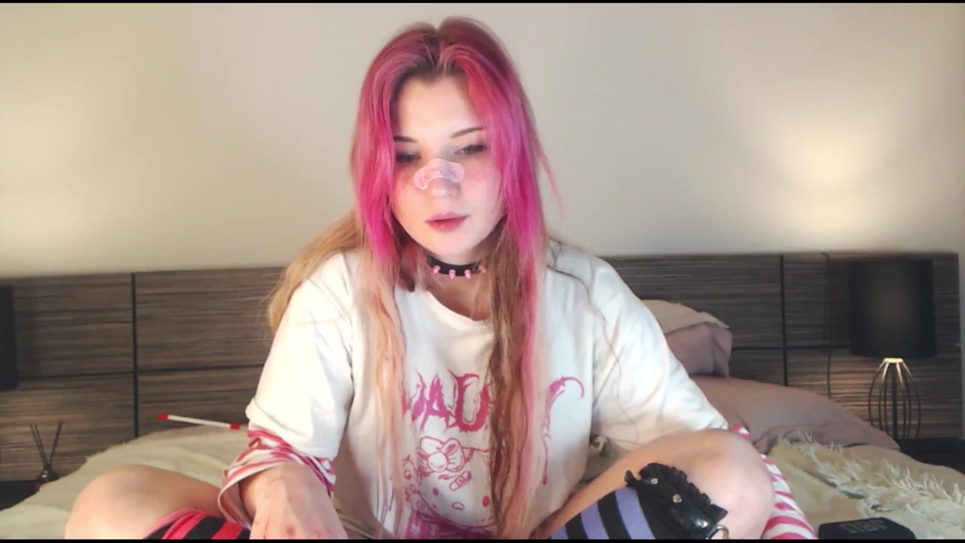 Gallery image thumbnail from Sleepy_AF's myfreecams stream on, 11/27/2024, 02:11 image 13 of 20