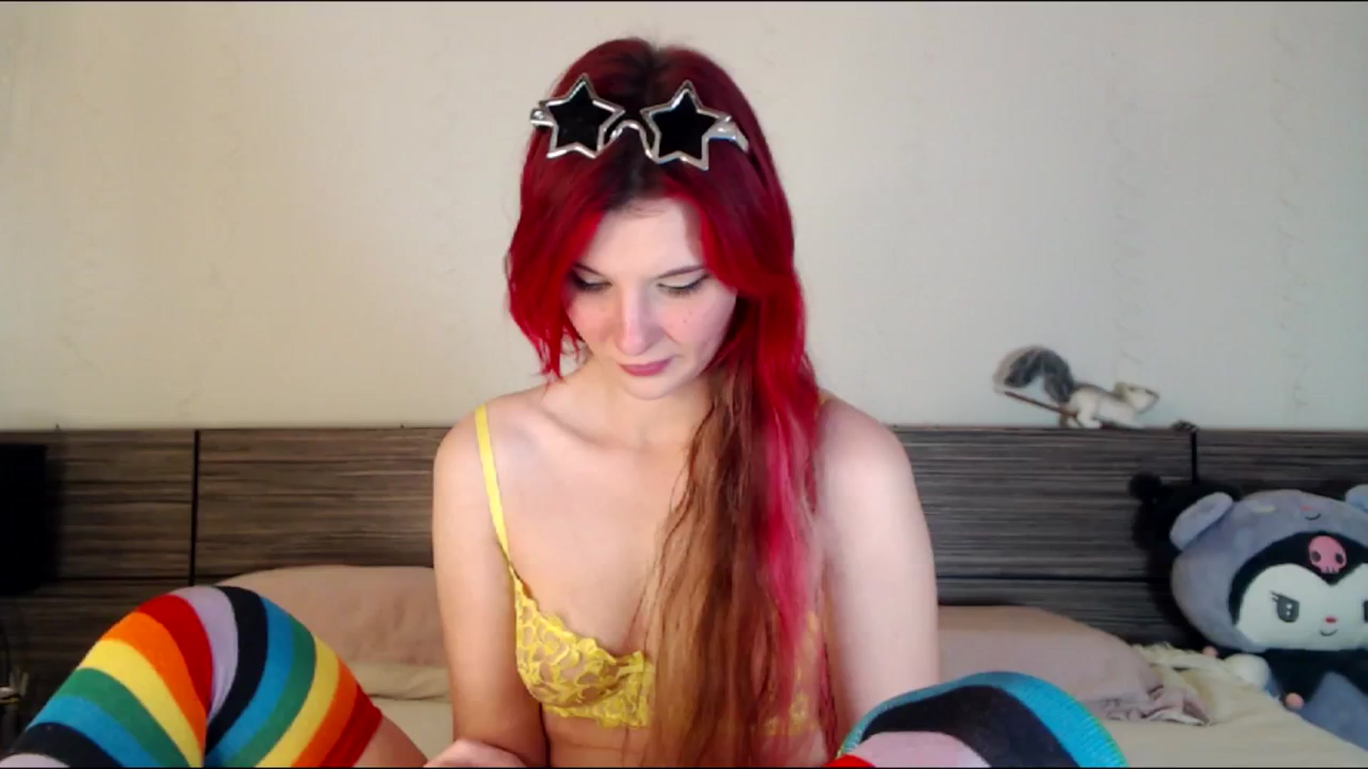 Gallery image thumbnail from Sleepy_AF's myfreecams stream on, 12/18/2024, 02:43 image 1 of 20