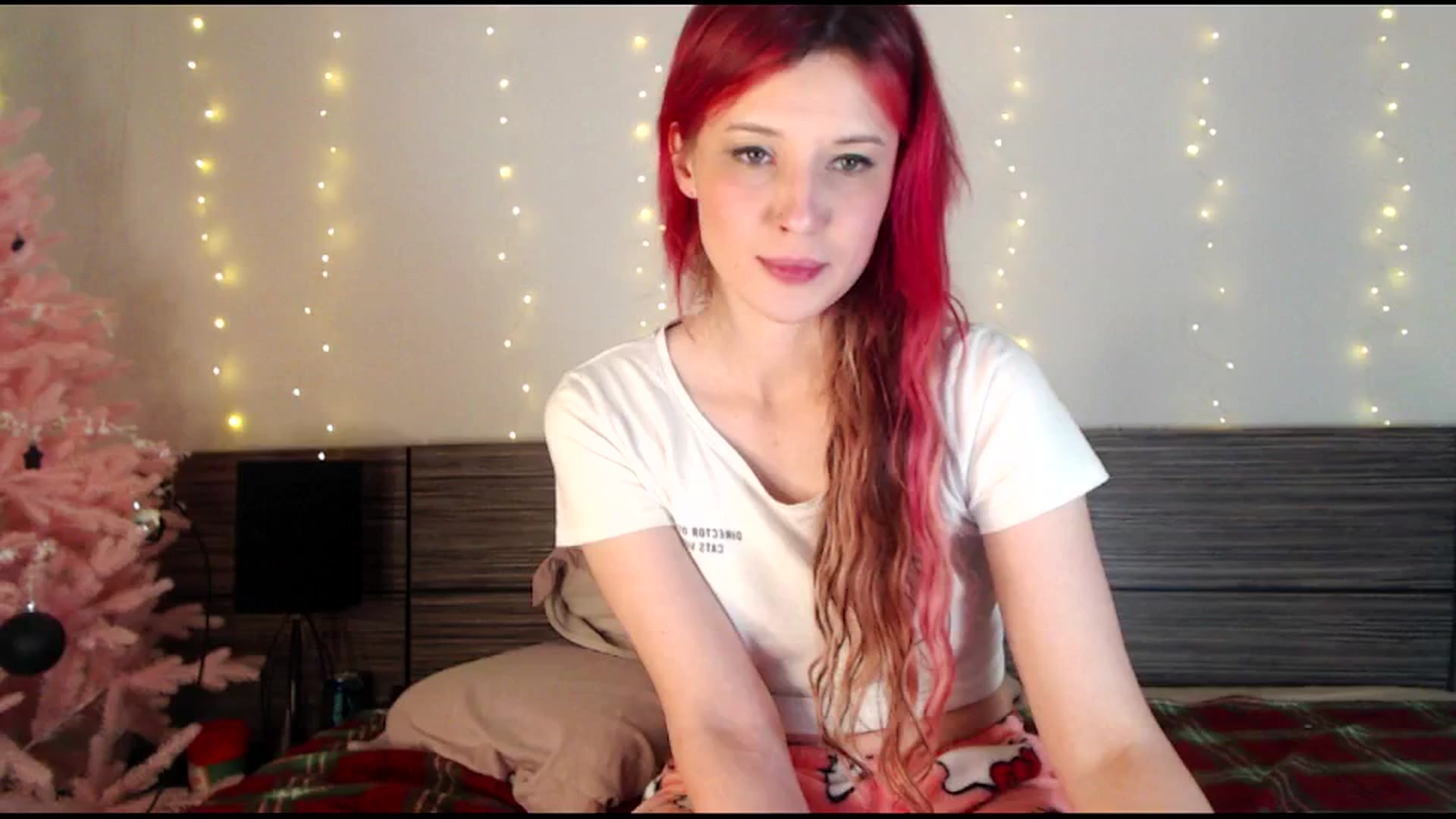 Gallery image thumbnail from Sleepy_AF's myfreecams stream on, 12/28/2024, 18:58 image 2 of 20
