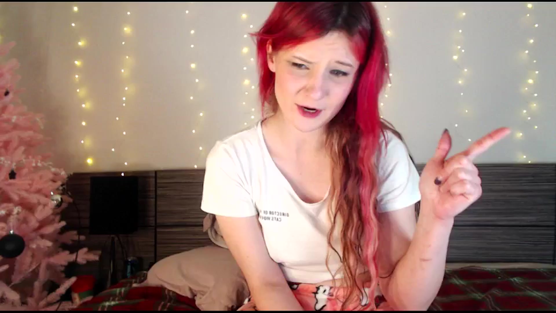 Gallery image thumbnail from Sleepy_AF's myfreecams stream on, 12/28/2024, 18:58 image 4 of 20