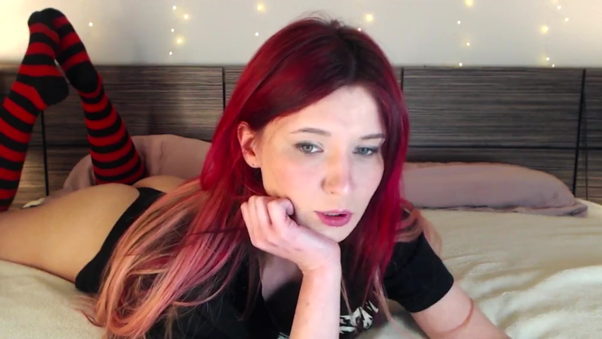 Gallery image thumbnail from Sleepy_AF's myfreecams stream on, 01/02/2025, 22:35 image 8 of 20