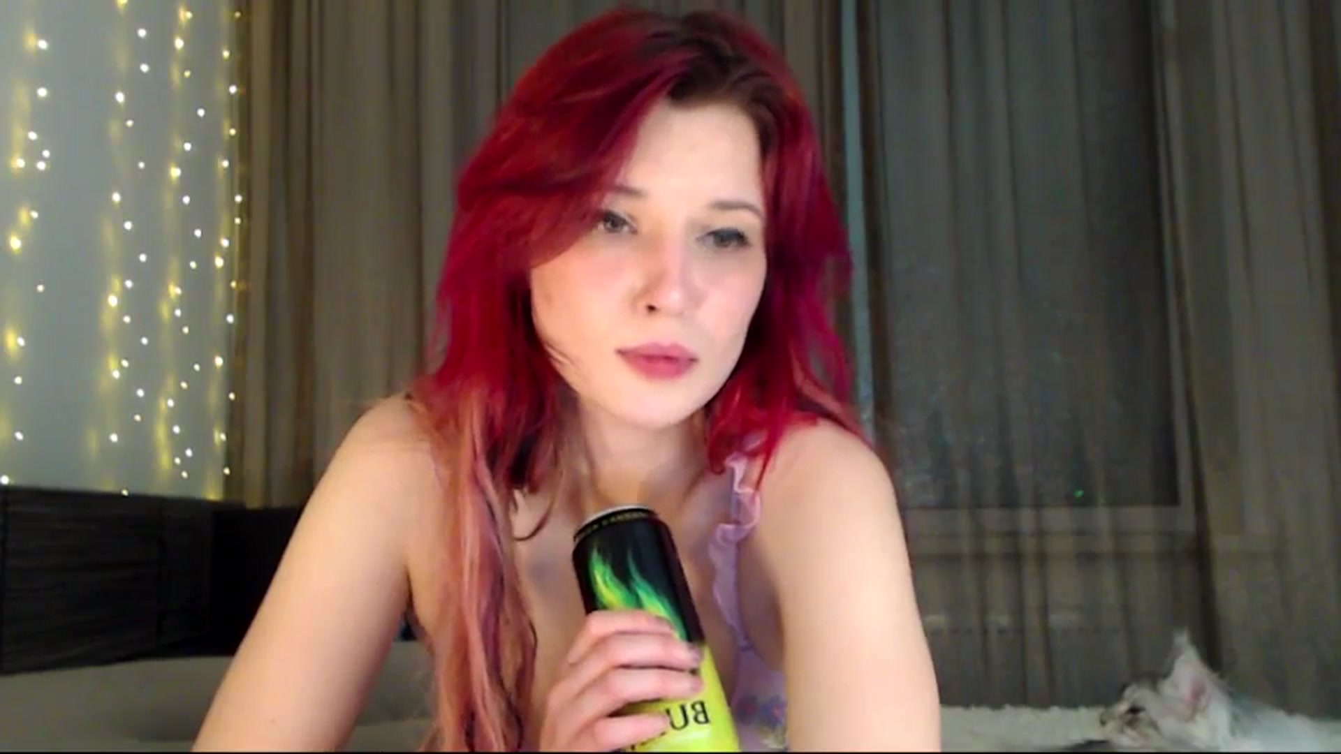 Gallery image thumbnail from Sleepy_AF's myfreecams stream on, 01/14/2025, 24:59 image 13 of 20