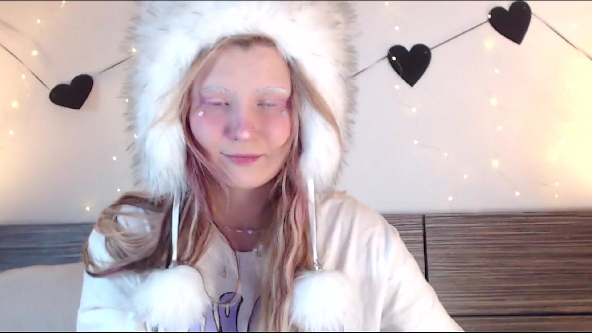 Gallery image thumbnail from Sleepy_AF's myfreecams stream on, 02/22/2025, 18:50 image 13 of 20
