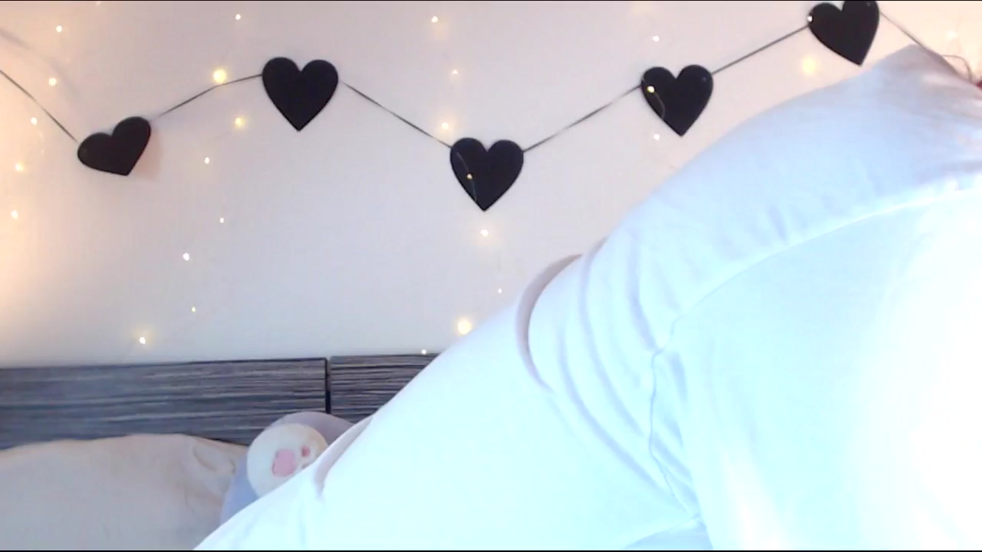 Gallery image thumbnail from Sleepy_AF's myfreecams stream on, 02/22/2025, 18:50 image 11 of 20