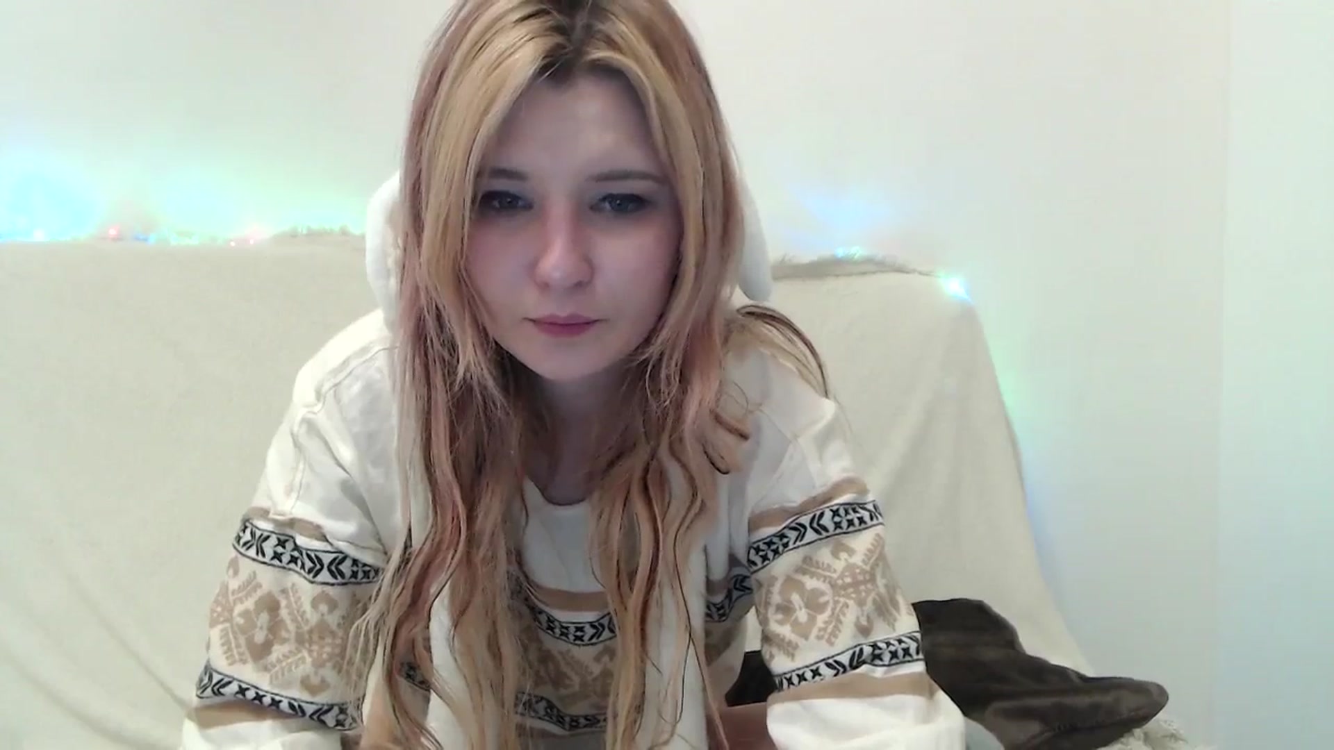 Gallery image thumbnail from Sleepy_AF's myfreecams stream on, 03/14/2025, 23:17 image 20 of 20