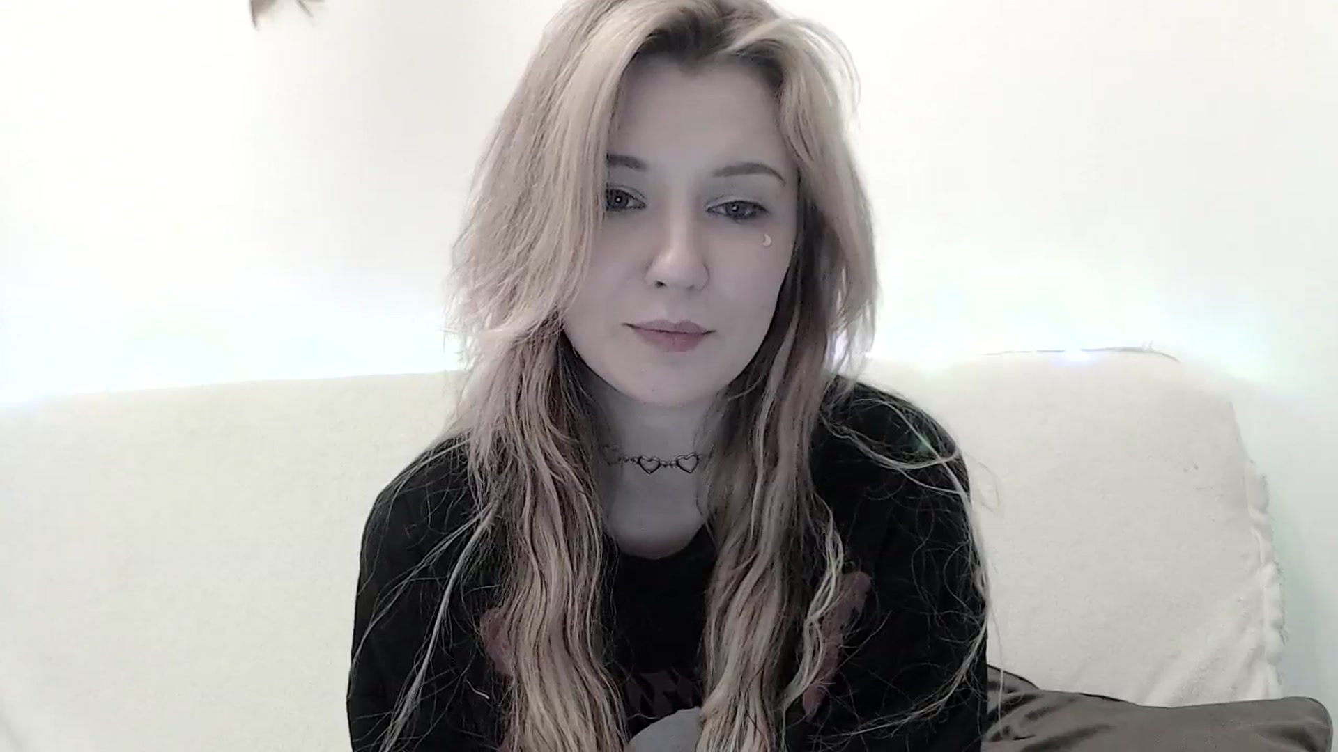 Gallery image thumbnail from Sleepy_AF's myfreecams stream on, 03/17/2025, 02:23 image 4 of 20