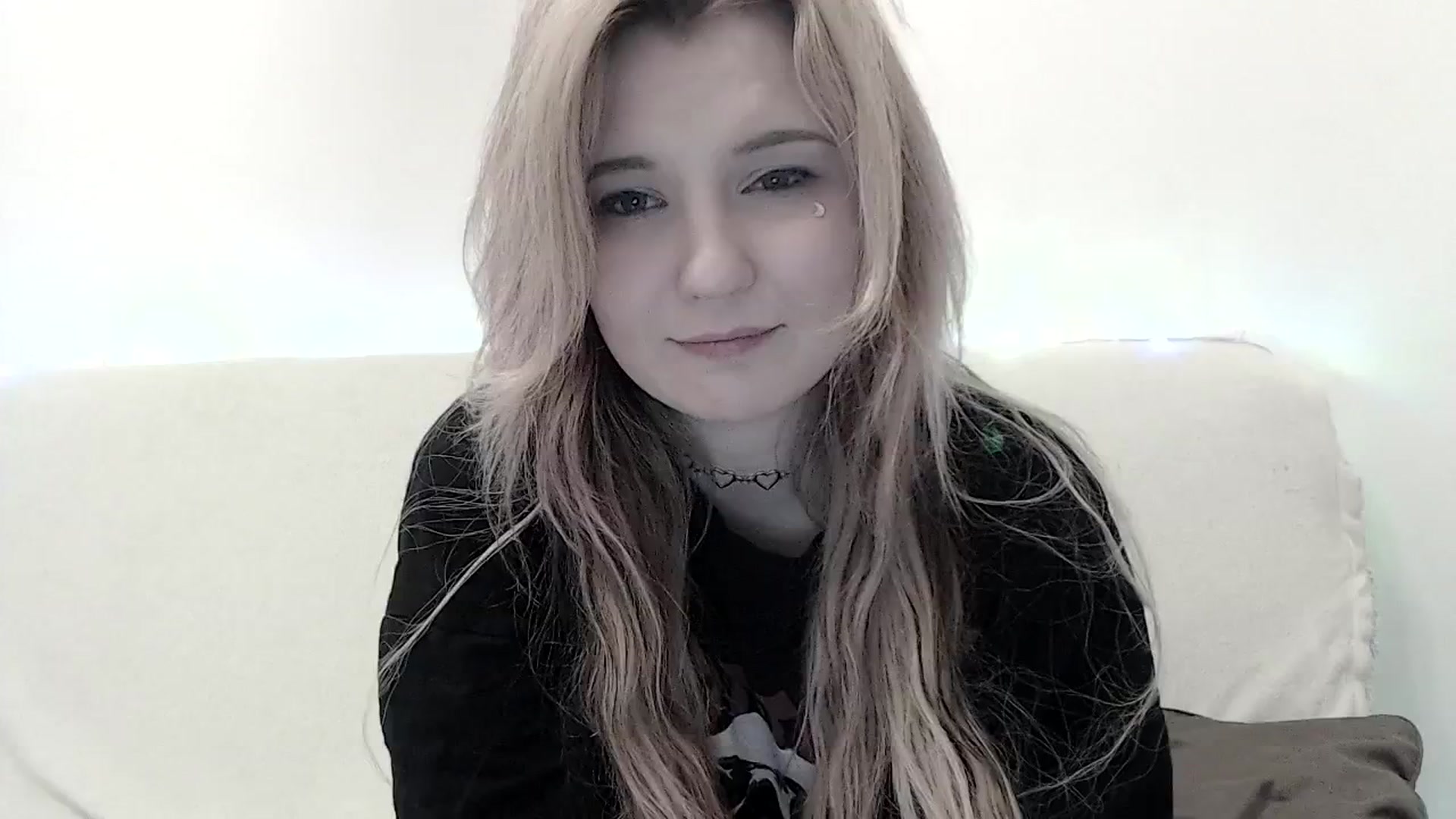 Gallery image thumbnail from Sleepy_AF's myfreecams stream on, 03/17/2025, 02:23 image 2 of 20