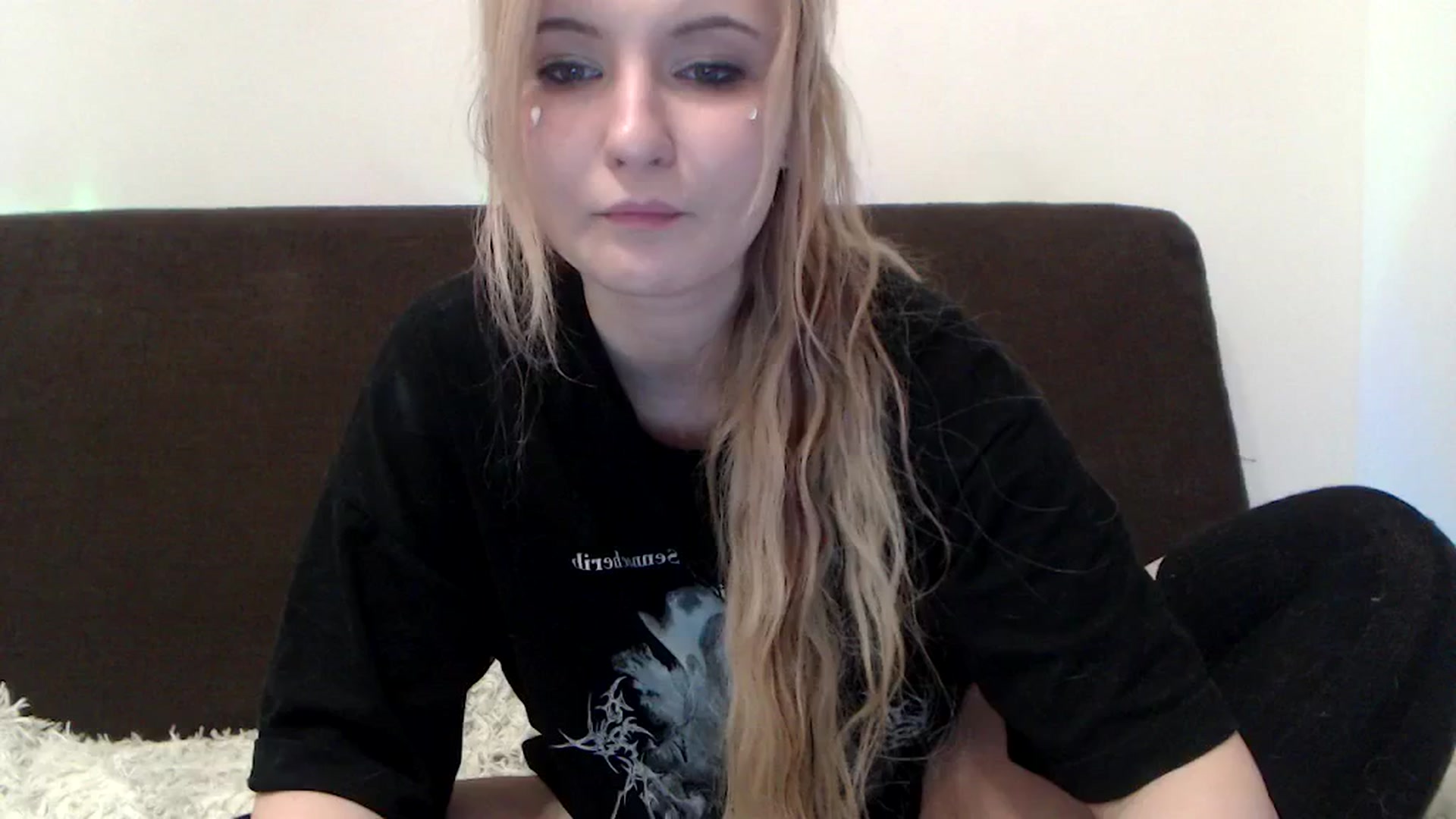 Gallery image thumbnail from Sleepy_AF's myfreecams stream on, 04/06/2025, 06:44 image 6 of 20