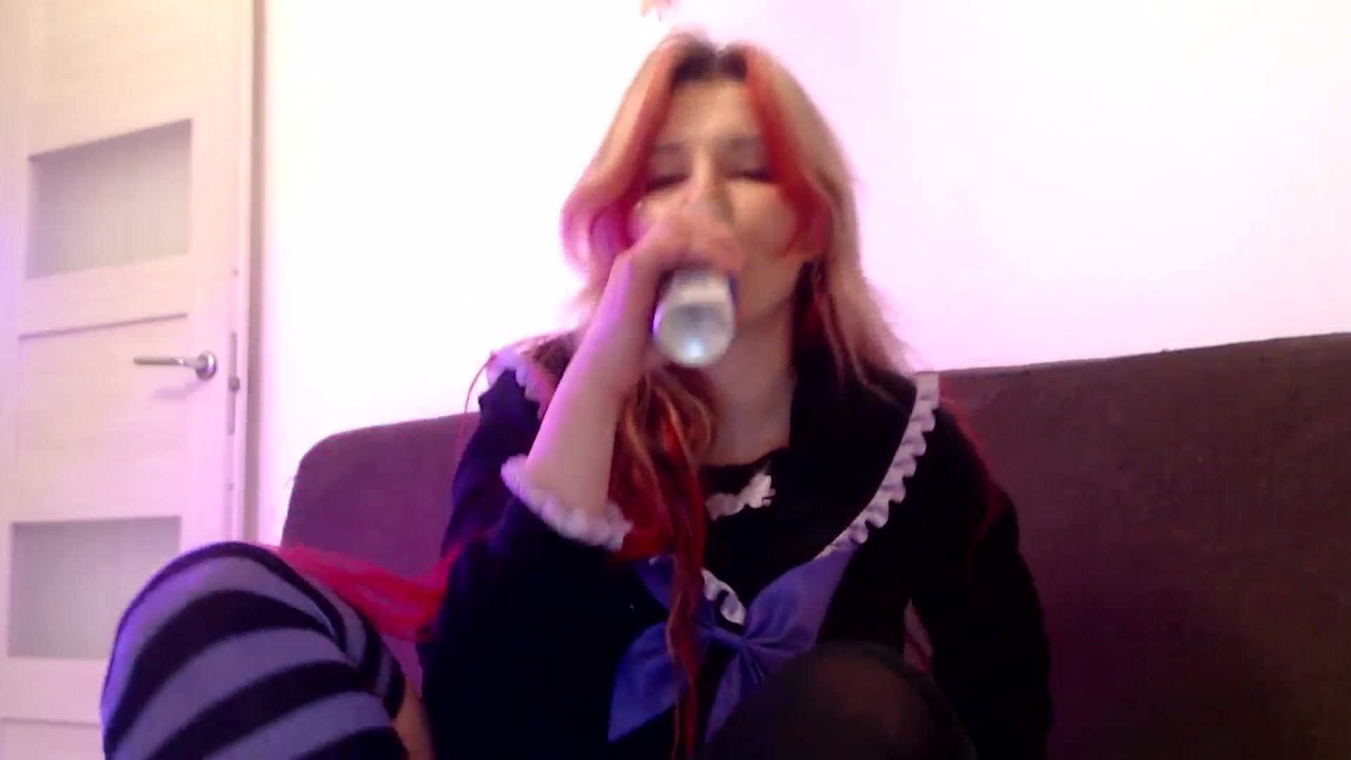 Gallery image thumbnail from Sleepy_AF's myfreecams stream on, 04/13/2025, 20:27 image 12 of 20