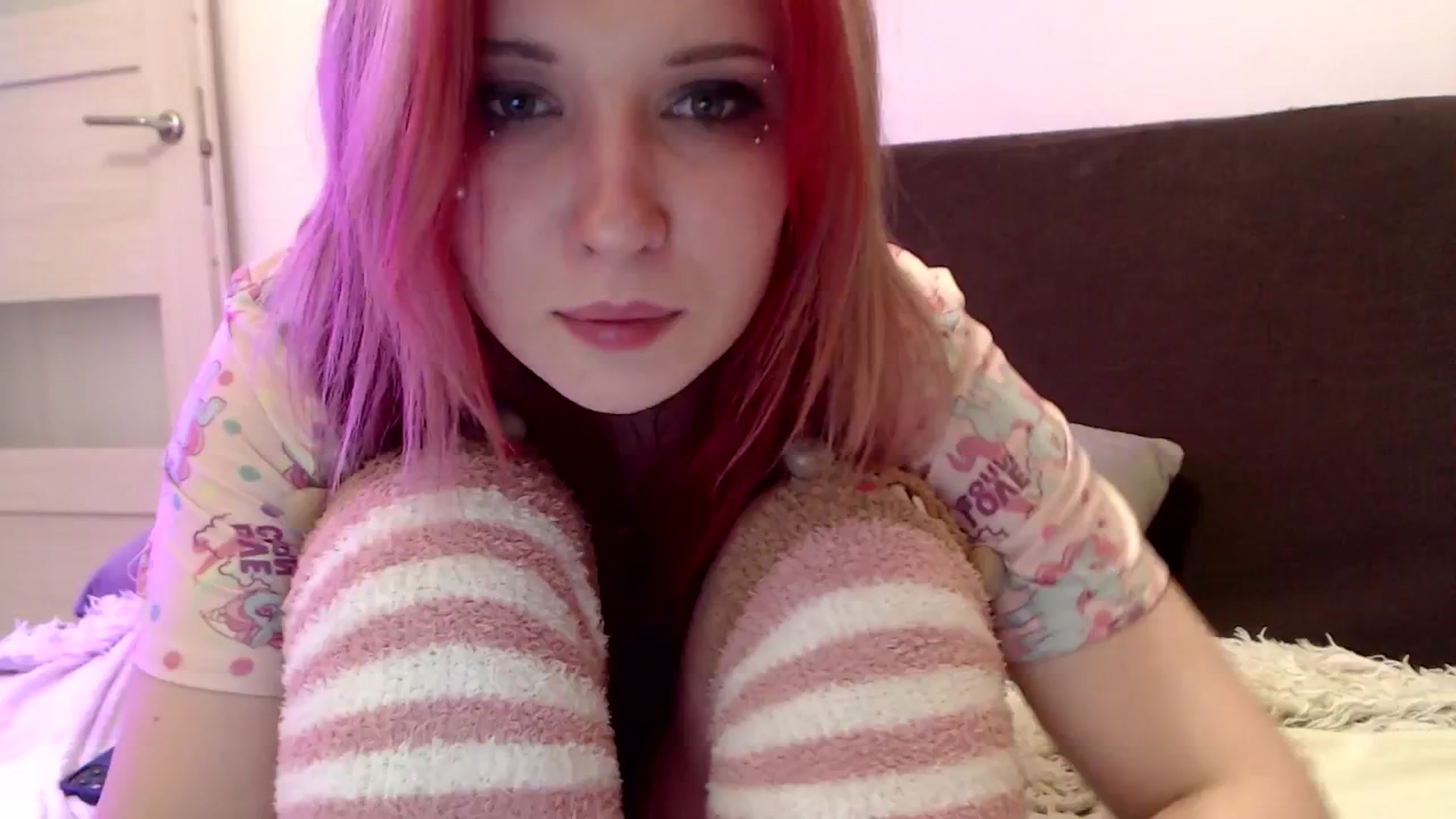 Gallery image thumbnail from Sleepy_AF's myfreecams stream on, 04/14/2025, 17:41 image 13 of 20