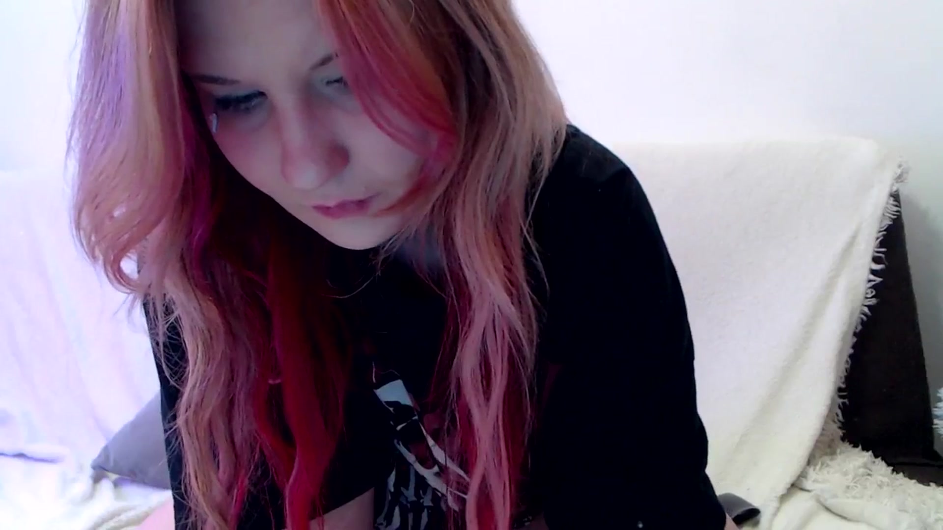 Gallery image thumbnail from Sleepy_AF's myfreecams stream on, 04/27/2025, 21:00 image 10 of 20